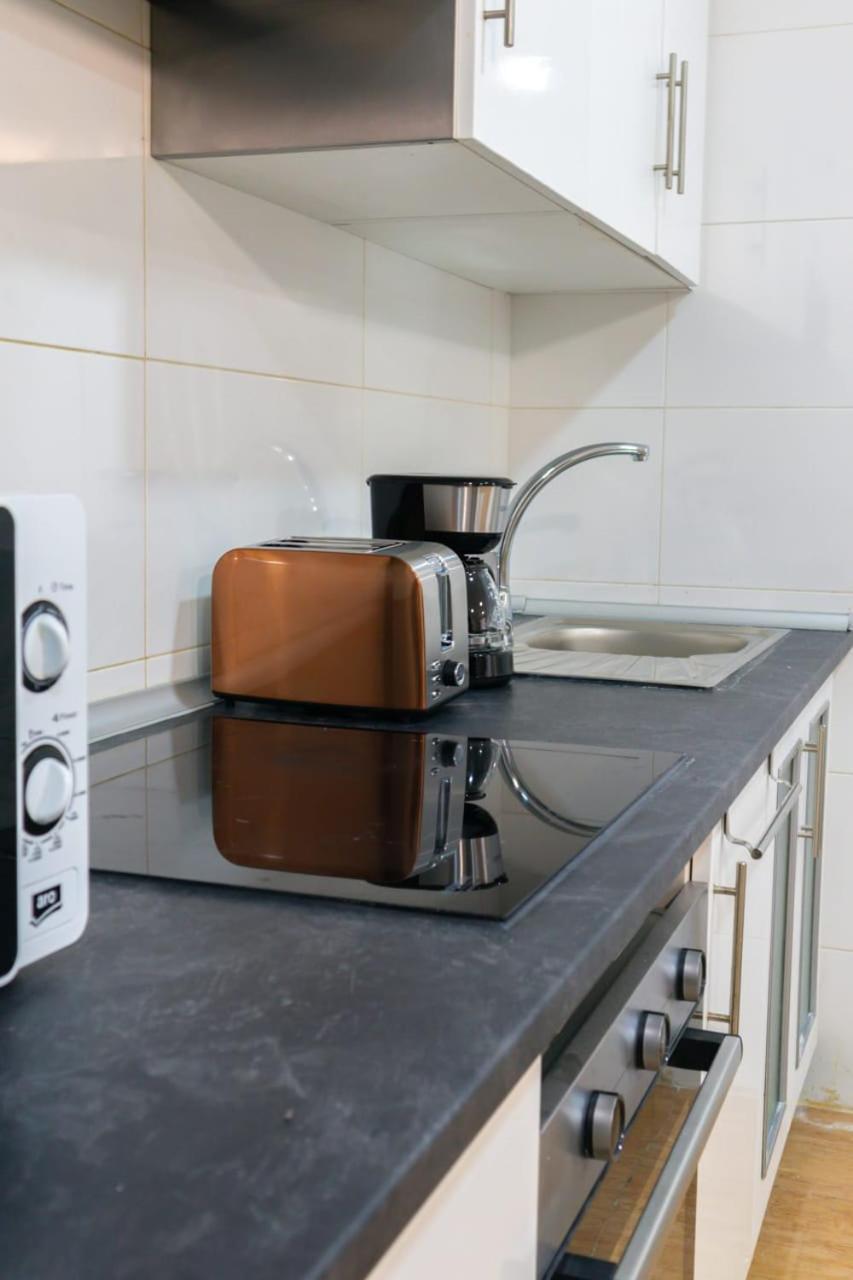 Ev4 Hakuna Loft 4pax Metro Apartamento Madrid