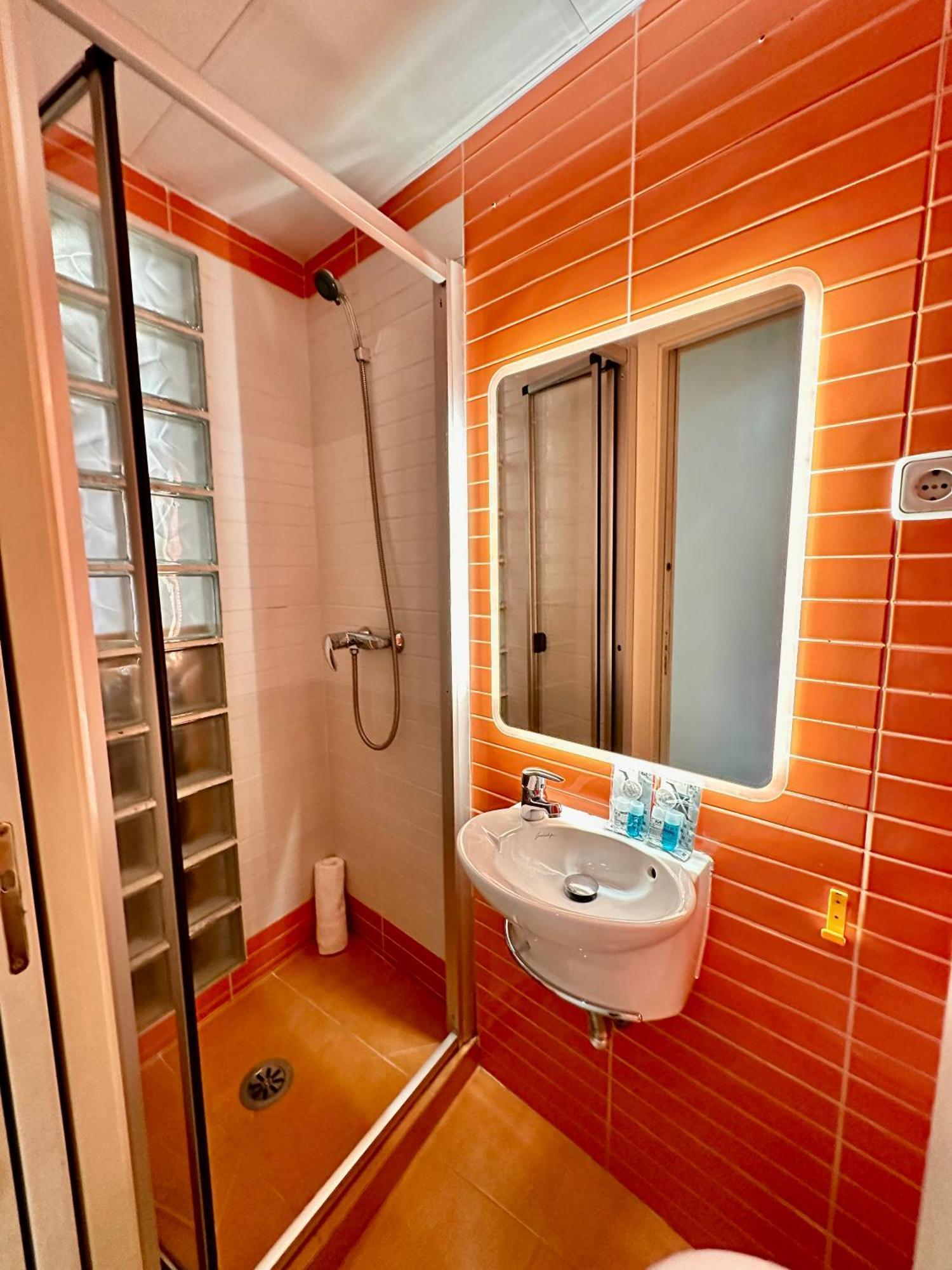 Wakaflats 3, Centro Madrid, Chueca, Barbi Apartment Madrid