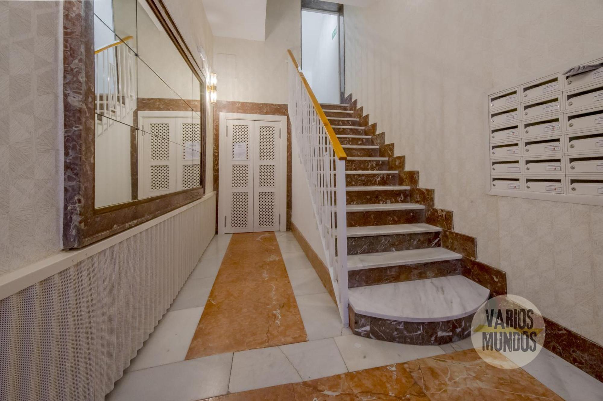 Calle Regueros Loft 3pax En Pleno Chueca Apartamento