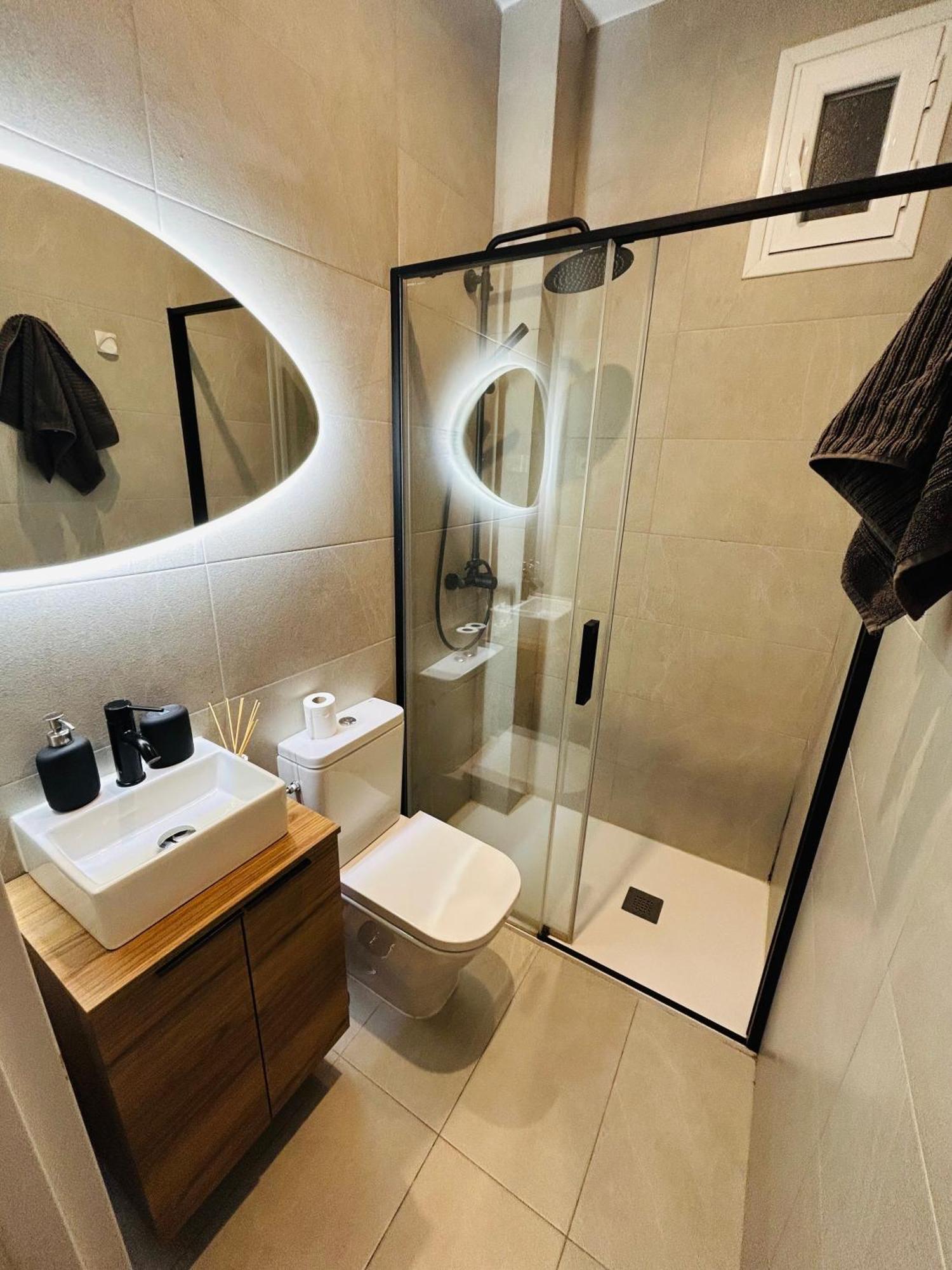 Apartamento Cozy In Cuatro Caminos Area