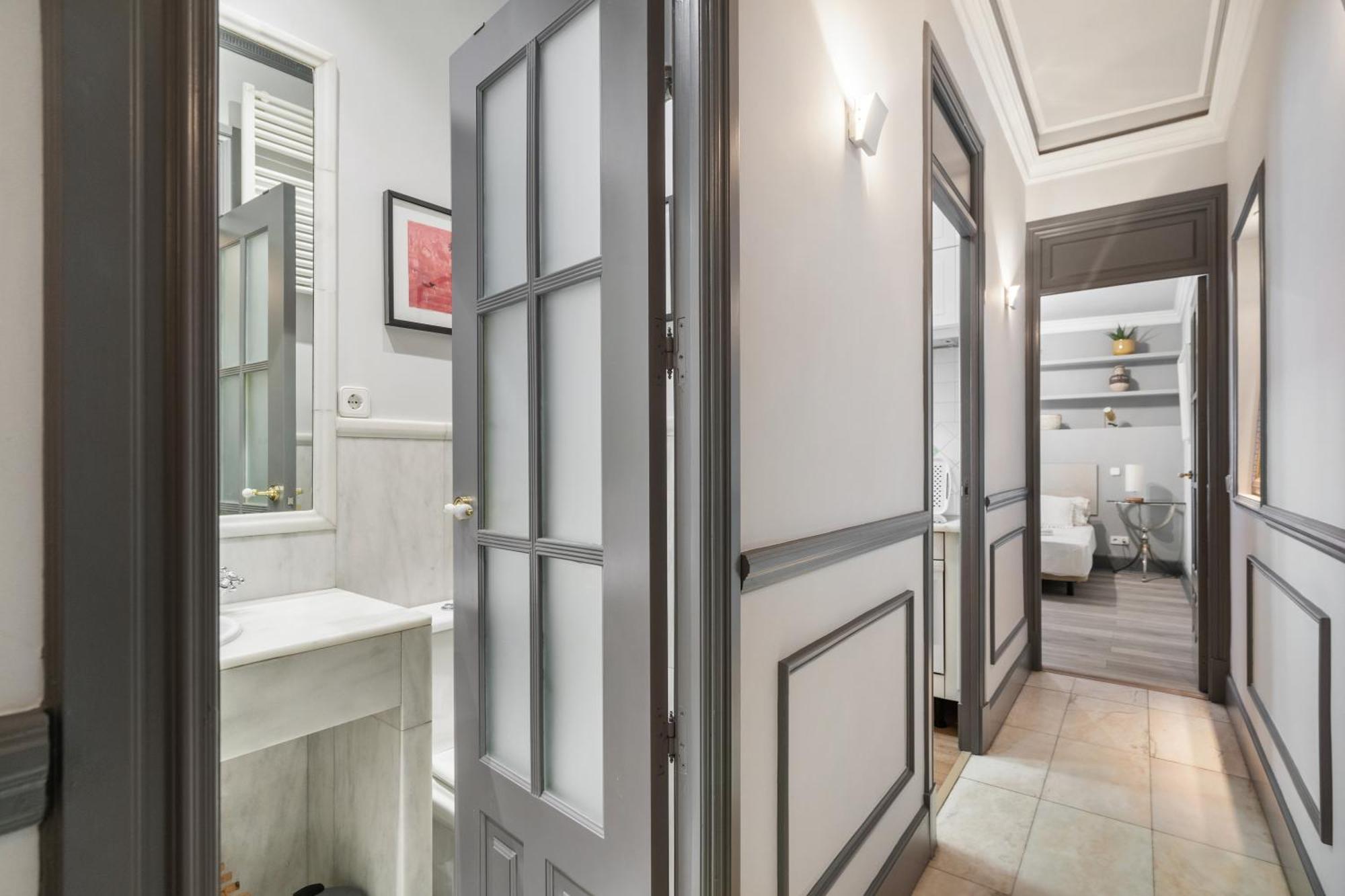 Art & Chic In Trendy Chueca Apartamento Madrid