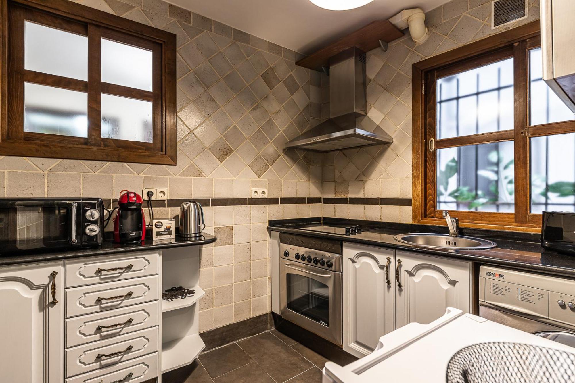 Apartamento Waou Puerta Del Sol Iii - Alquiler Corta Duracion Madrid