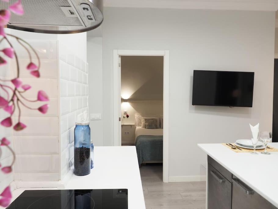 Apartamento Tranquilidad En El Corazon De Madrid. *