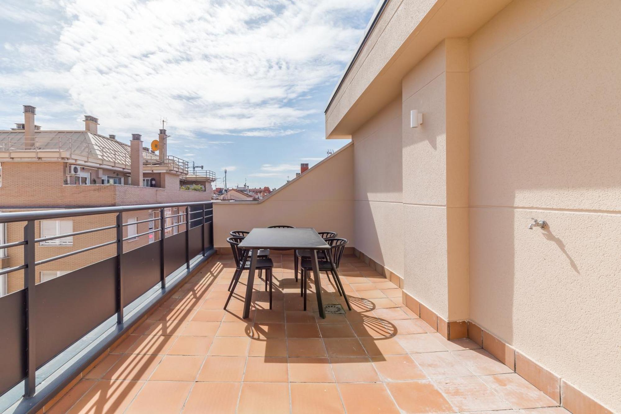 Caterina Cuatro Torres Apartamento Madrid