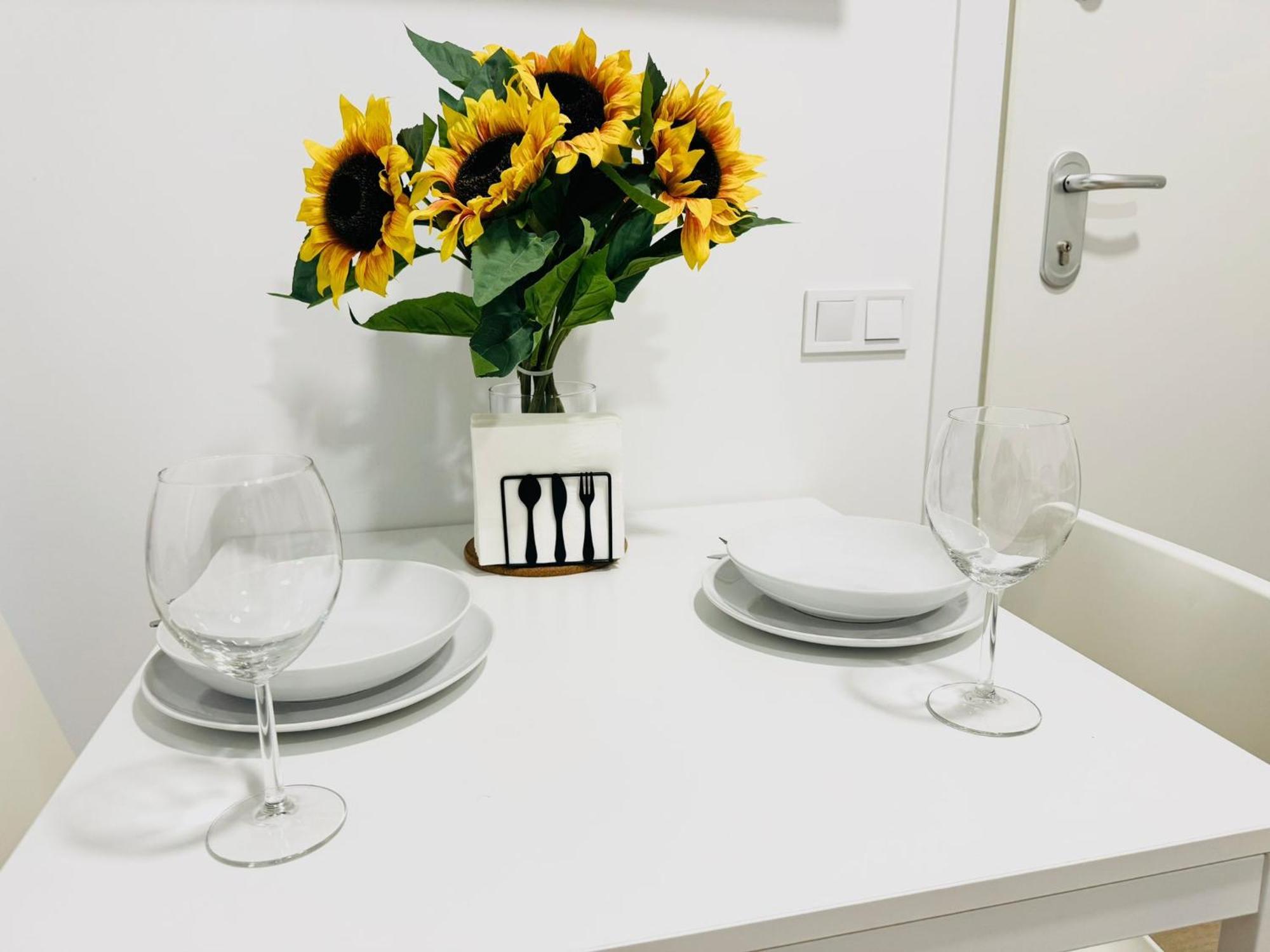 Apartamento Connection - Universidad By Oshun Madrid