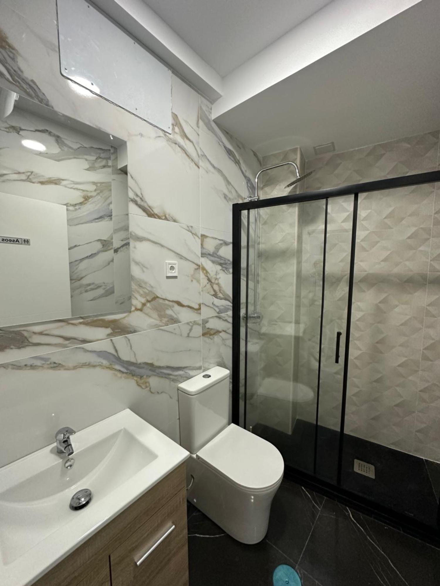 Hostal Mediavilla *