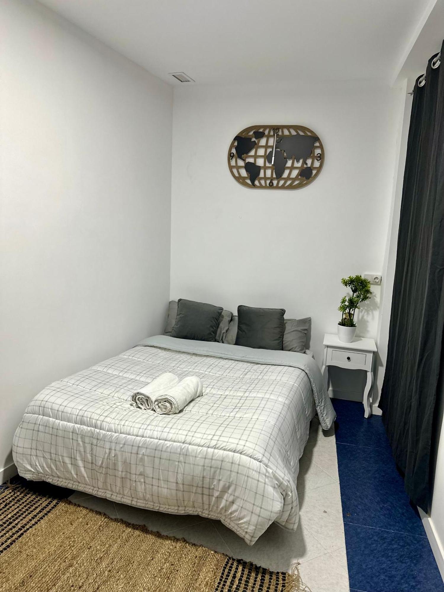 Hostal Mediavilla *