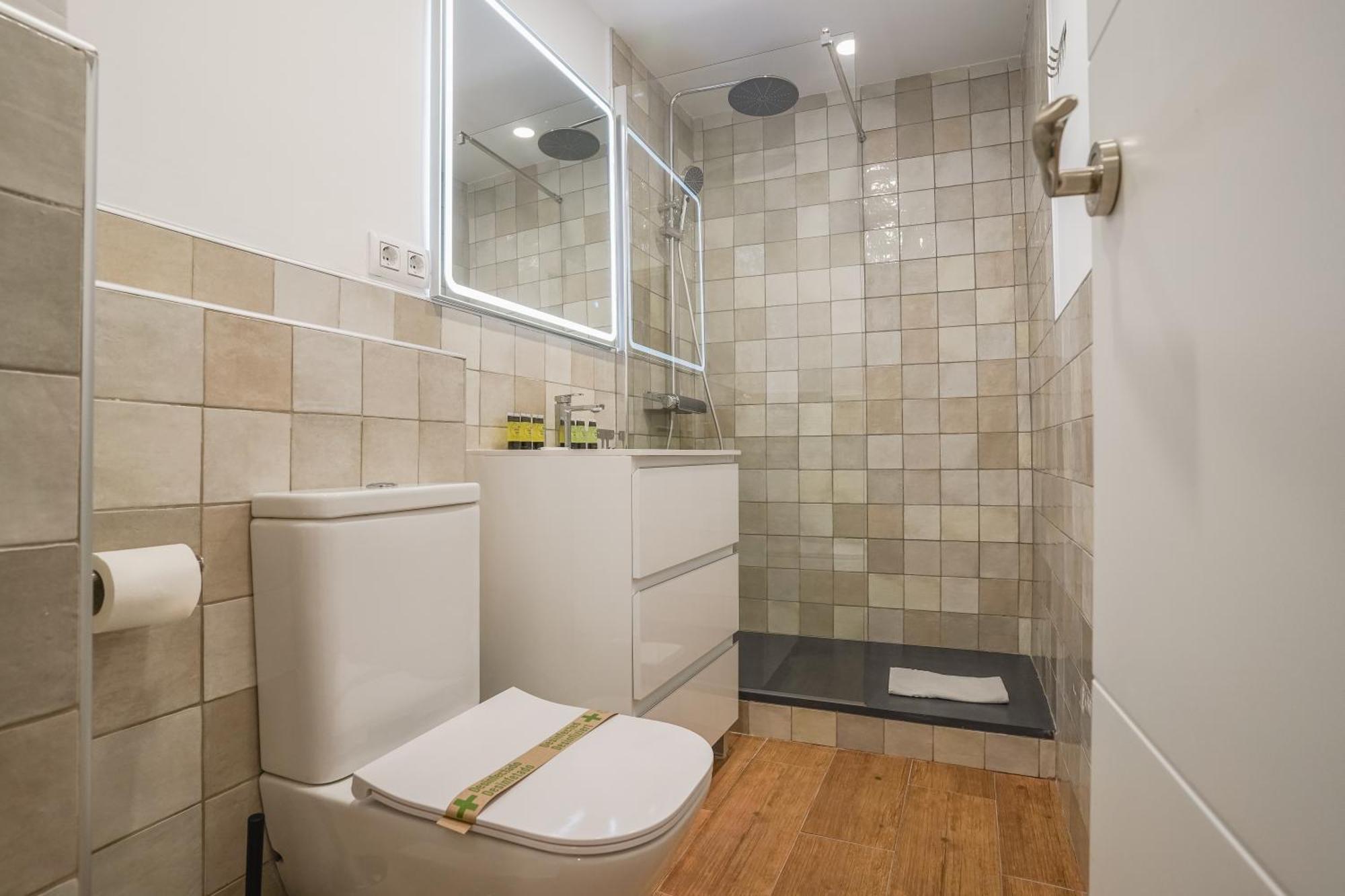 Stylish Triplex-2bedrooms 2bathrooms-ventas * Madrid