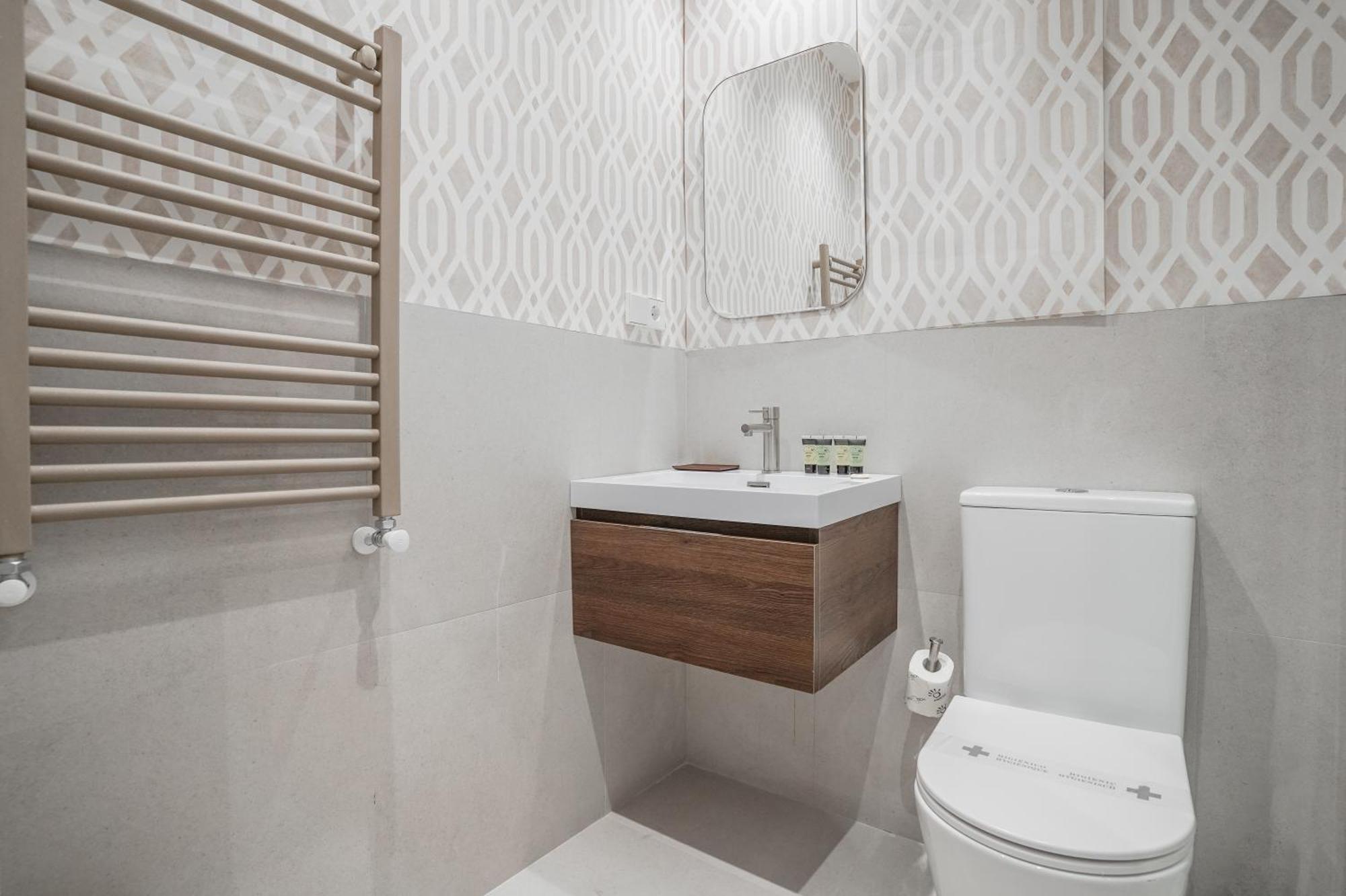 Apartamento Amazing Apartment-3bedrooms 3bathrooms-lavapies