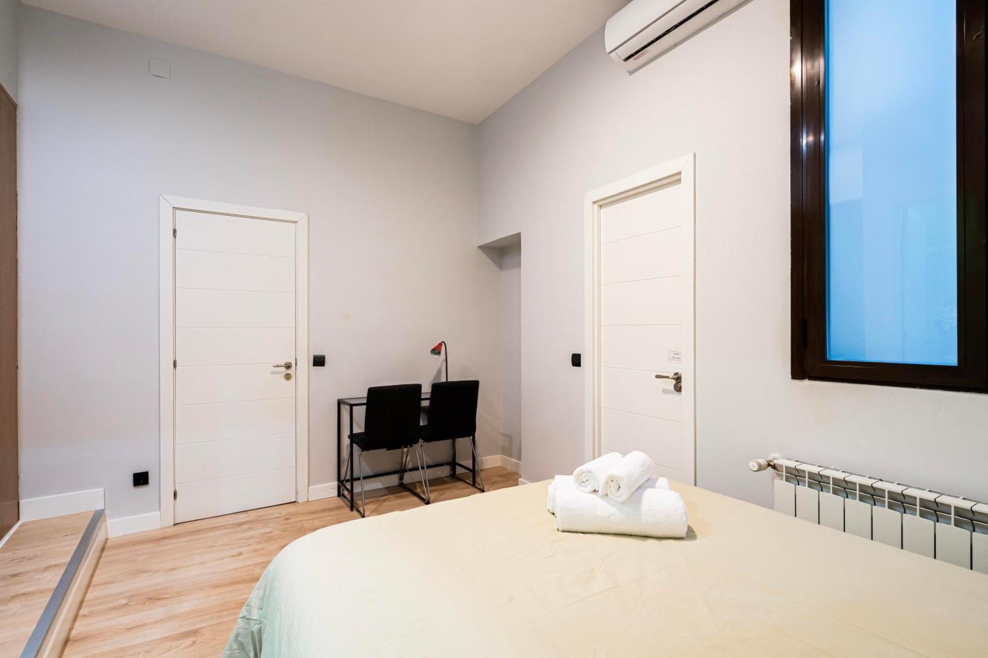 Atocha3 Superb Location - 4bedrooms 2 Baths Apartamento