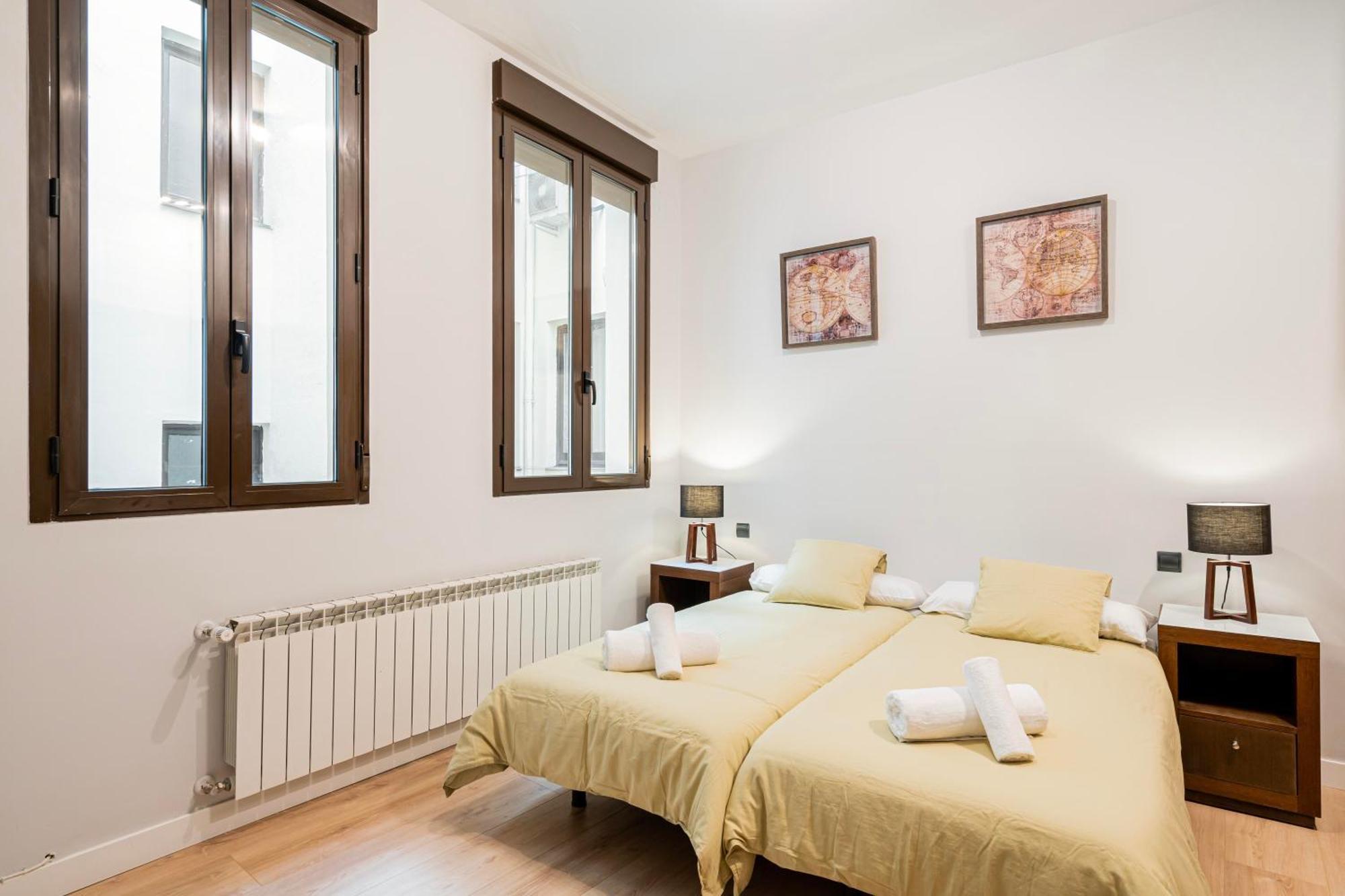 Apartamento Atocha3 Superb Location - 4bedrooms 2 Baths *
