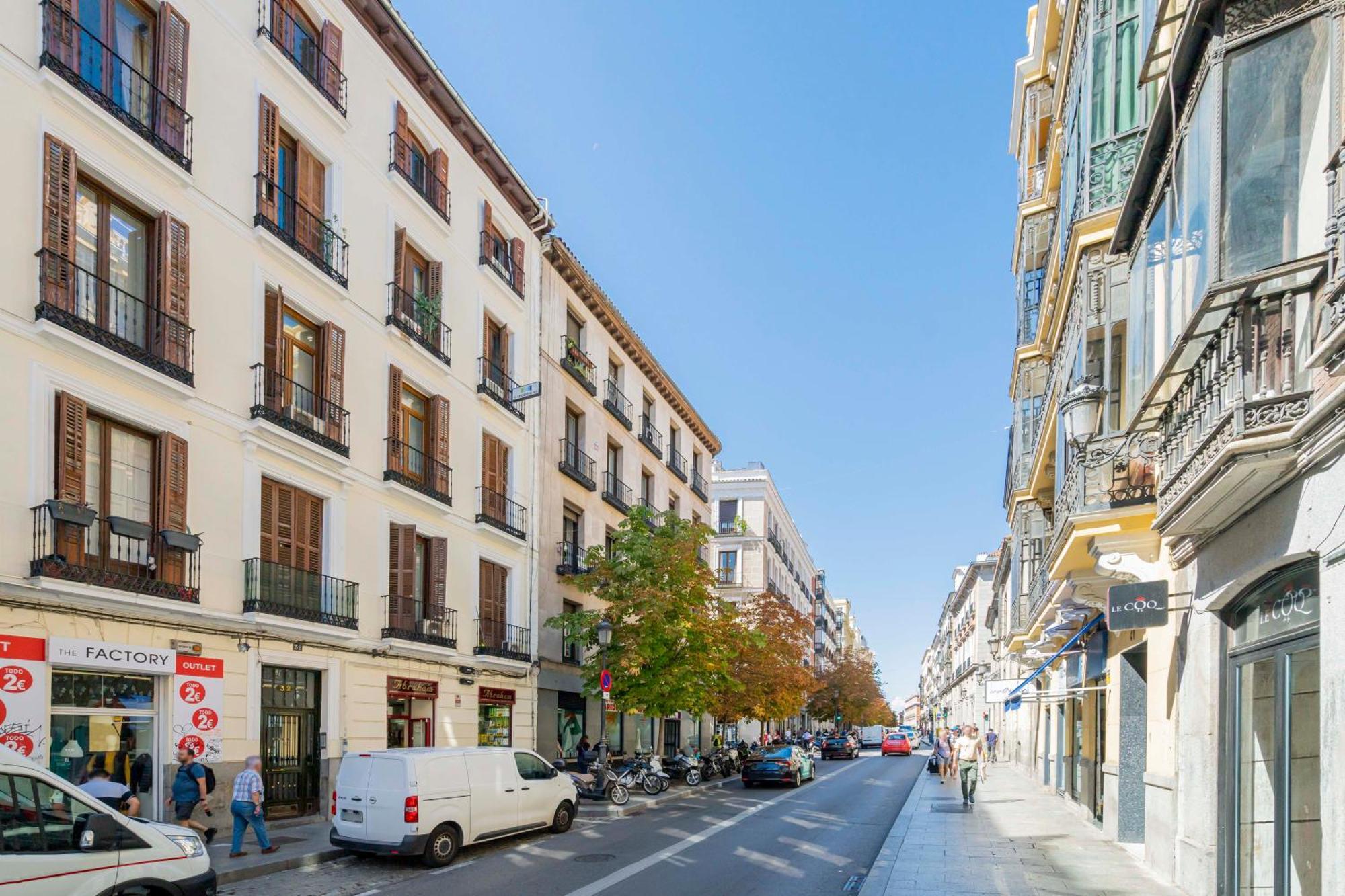 Atocha3 Superb Location - 4bedrooms 2 Baths Madrid