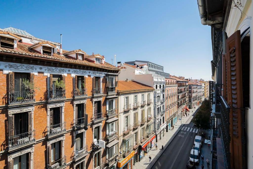 Atocha3 Superb Location - 4bedrooms 2 Baths * Madrid