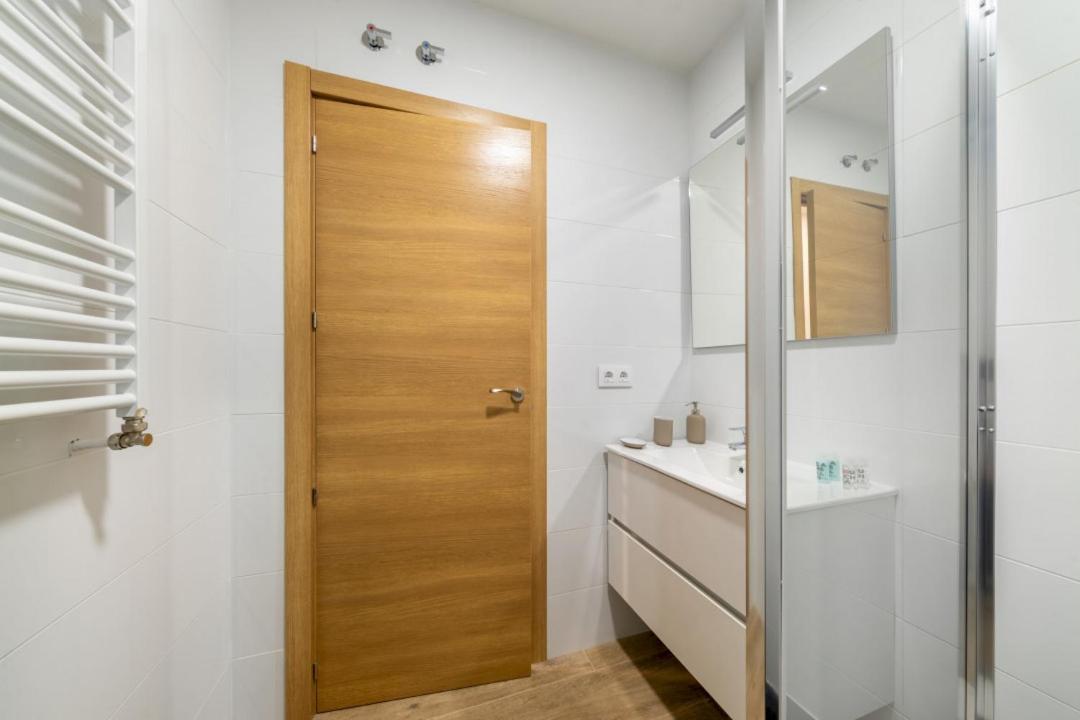 1bedroom 1bathroom Furnished - Rios Rosas - Equipped In Business Area - Mintystay Apartamento Madrid