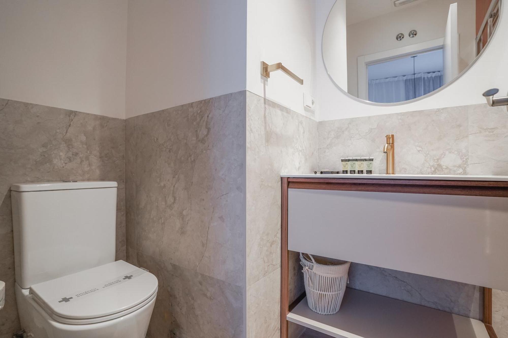 Apartamento Amazing Apartment-3bedrooms 3bathrooms-lavapies *