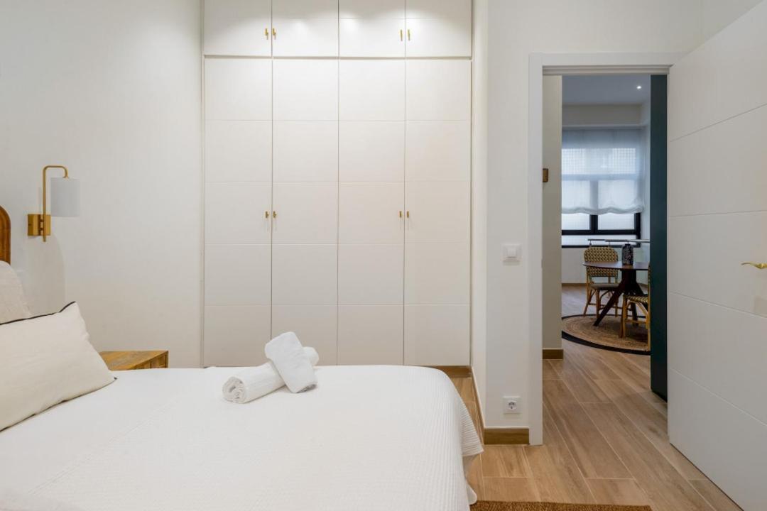 Apartment 2 Bedrooms 2 Bathrooms Furnished - Chamberi - Modern - Mintystay *