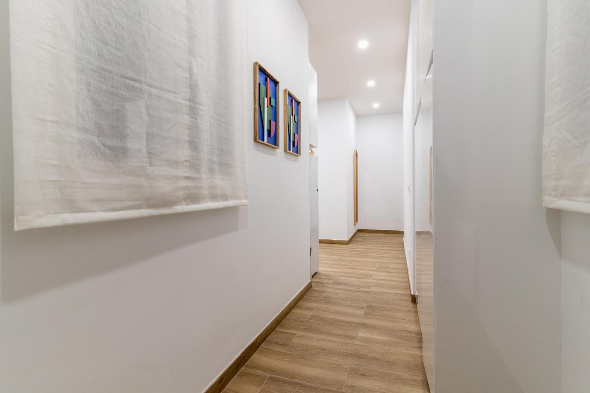 Spacious Modern-2bedrooms 2bathrooms-chamberi