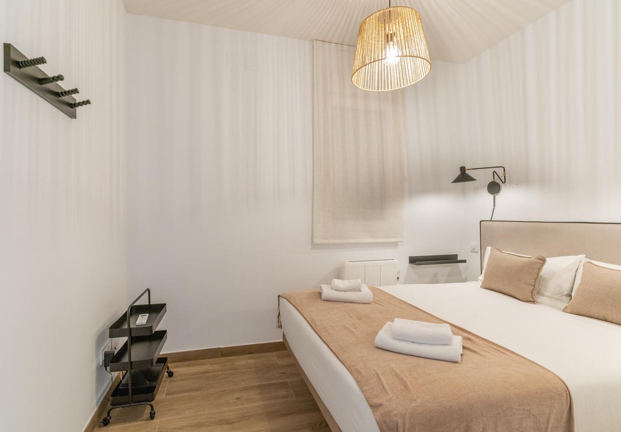Spacious Modern-2bedrooms 2bathrooms-chamberi * Madrid