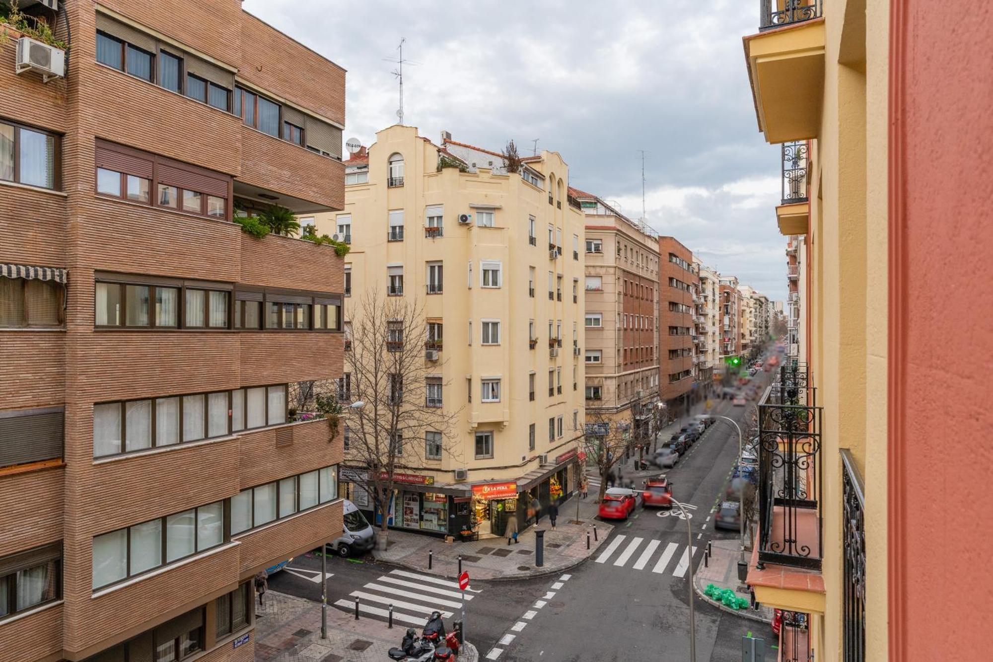 Spacious Modern-2bedrooms 2bathrooms-chamberi Madrid