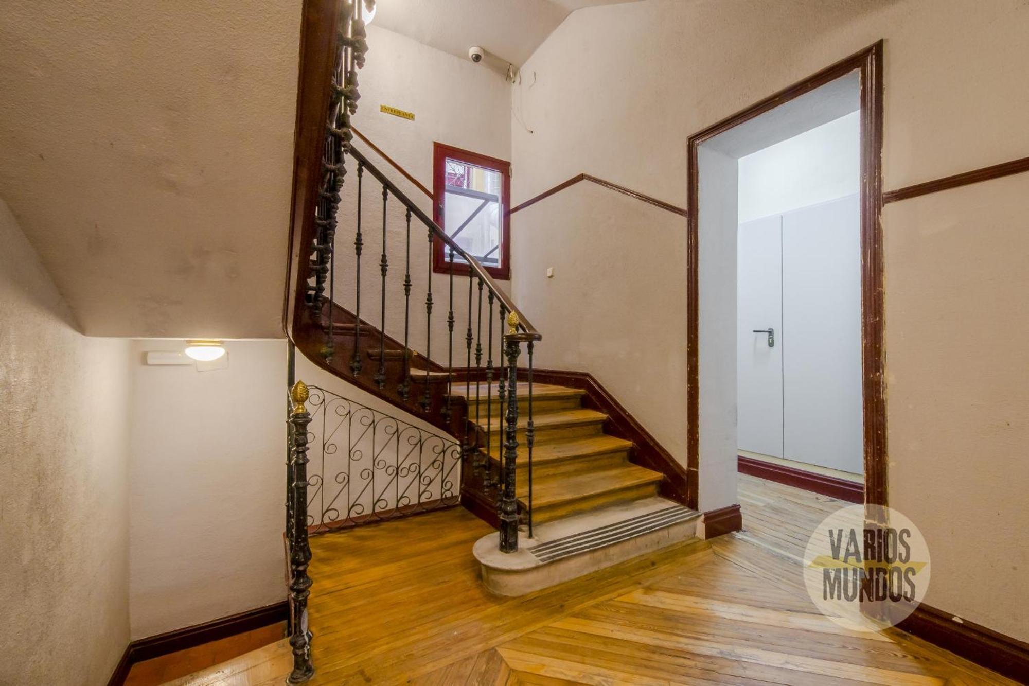 Apartamento Elegant 4pax En Letras-cortes Madrid