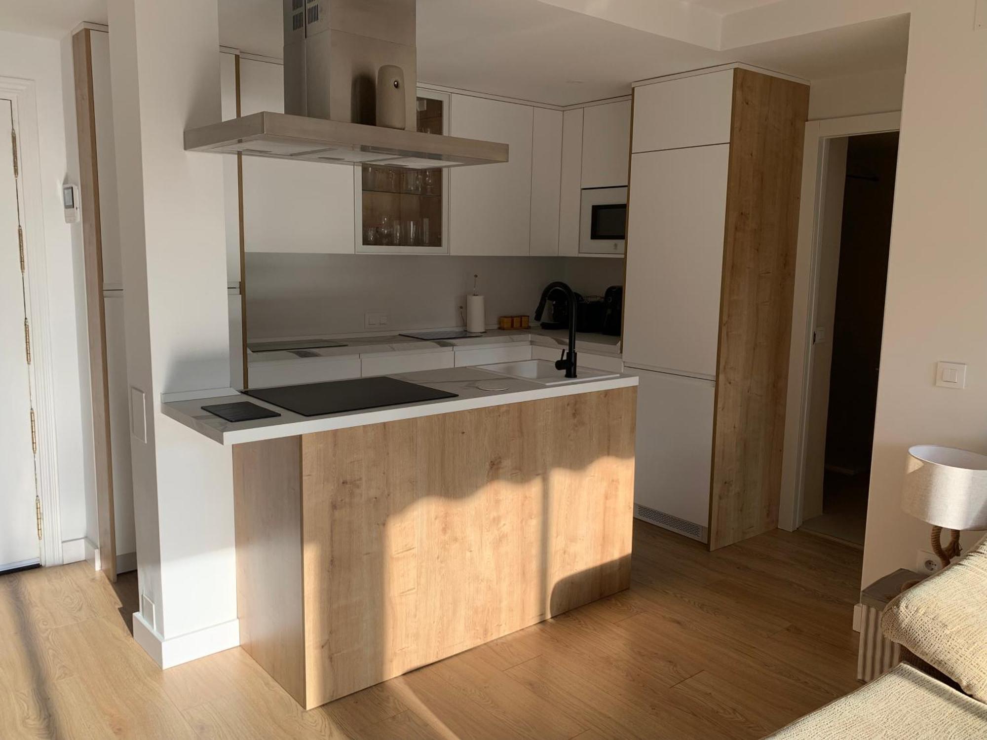Apartamento Piso En Arturo Soria 5 Personas Cerca Del Aeropuerto Y De Ifema Madrid