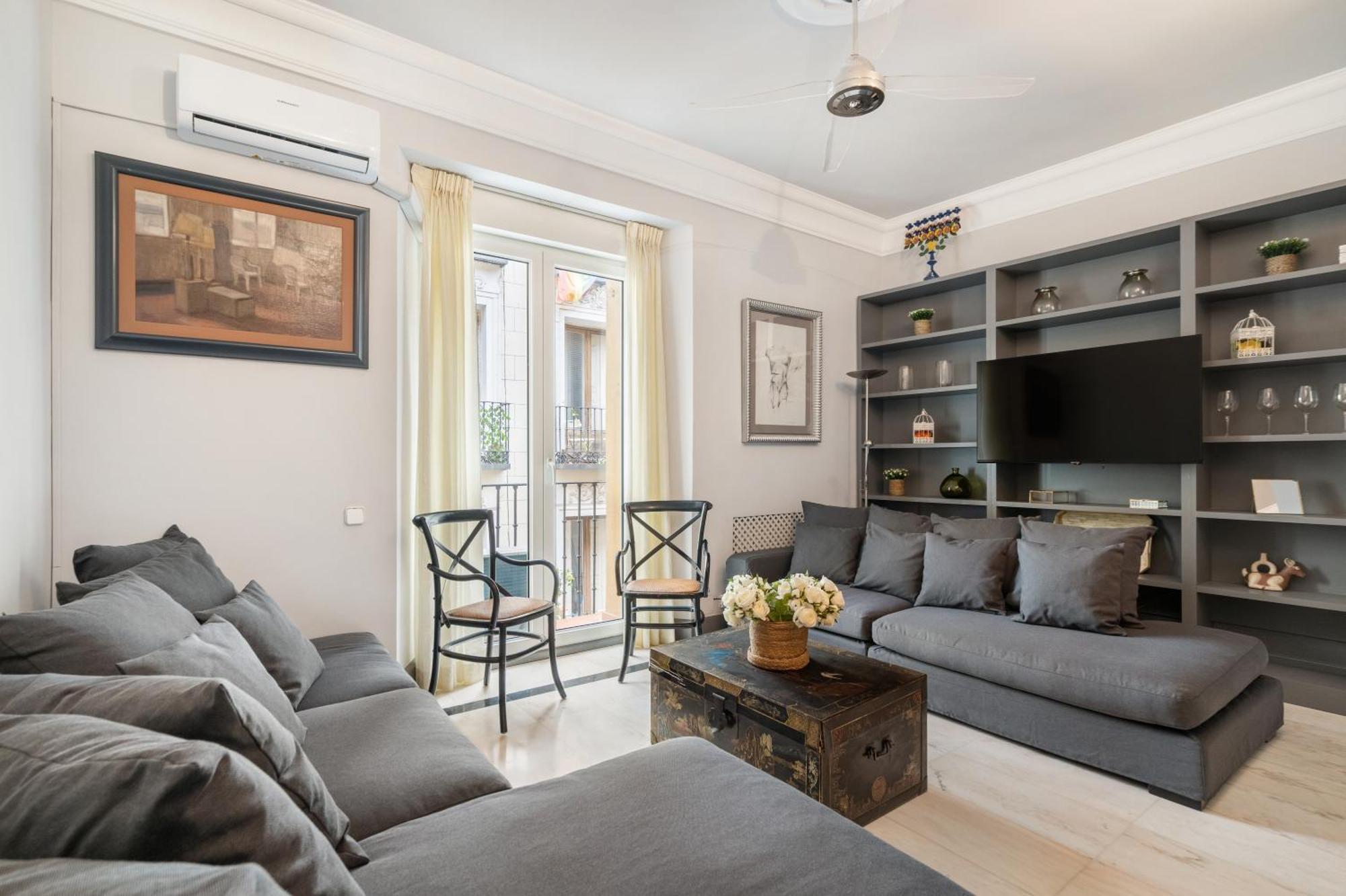 Art & Chic In Trendy Chueca Apartamento *