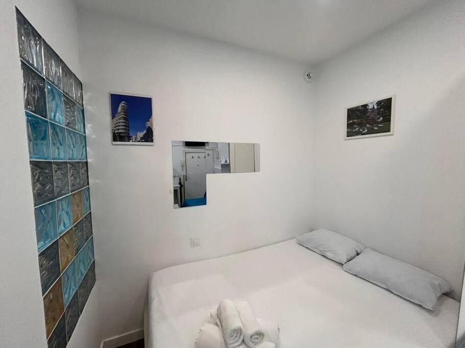 Centrally Located Flat In M80.8 Apartment