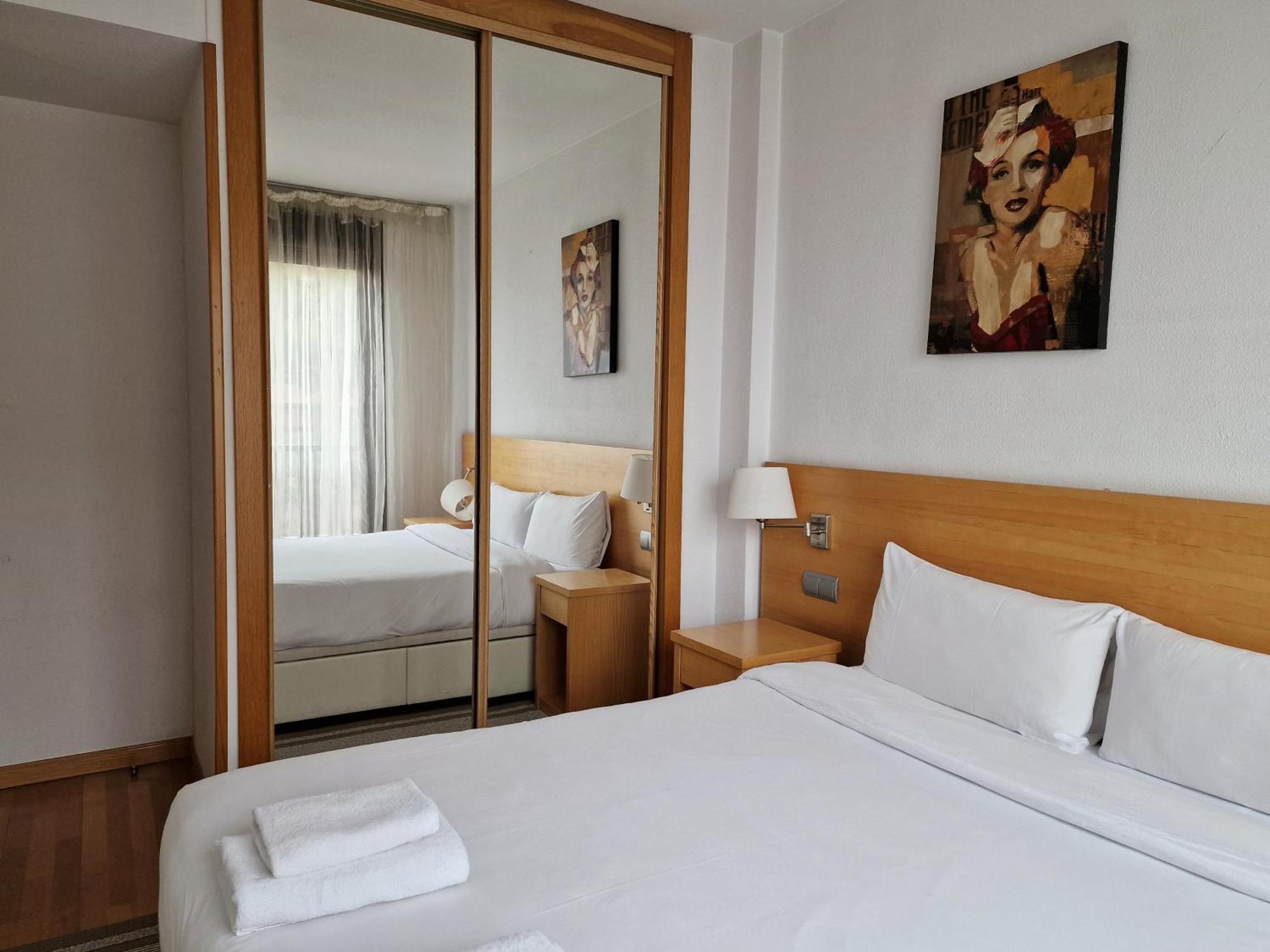Apartamento Samaniego, Piscina Y Garaje Junto Civitas Metropolitano Y Aeropuerto Madrid