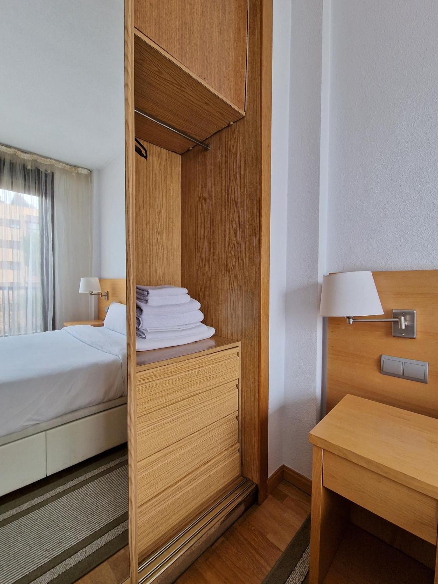 Samaniego, Piscina Y Garaje Junto Civitas Metropolitano Y Aeropuerto Apartamento *