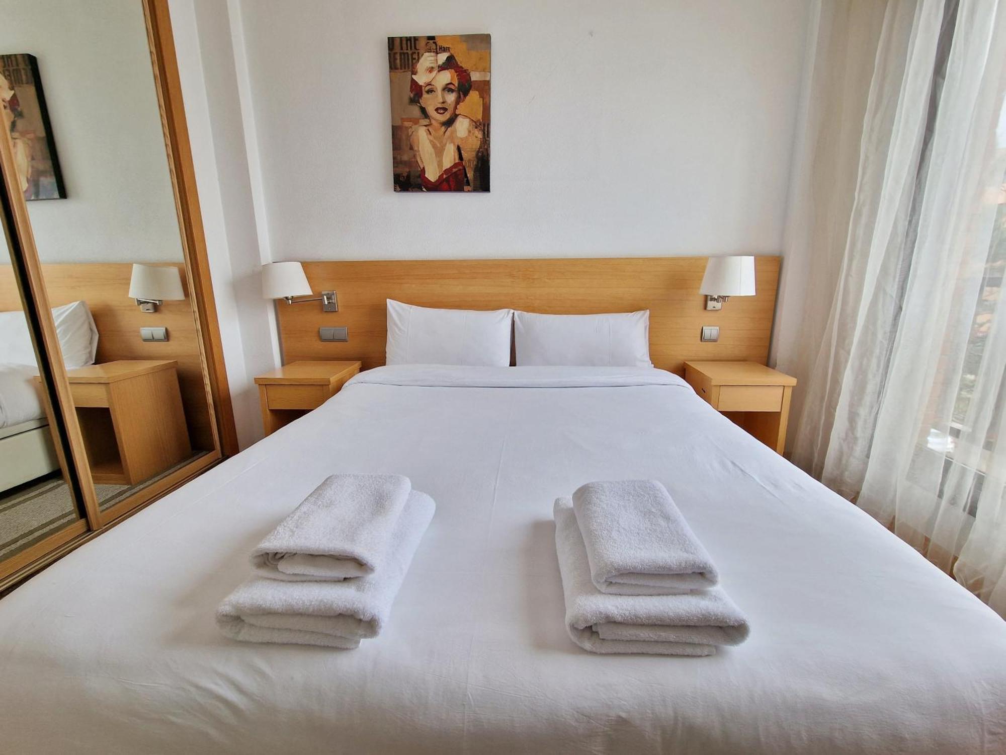 Apartamento Samaniego, Piscina Y Garaje Junto Civitas Metropolitano Y Aeropuerto