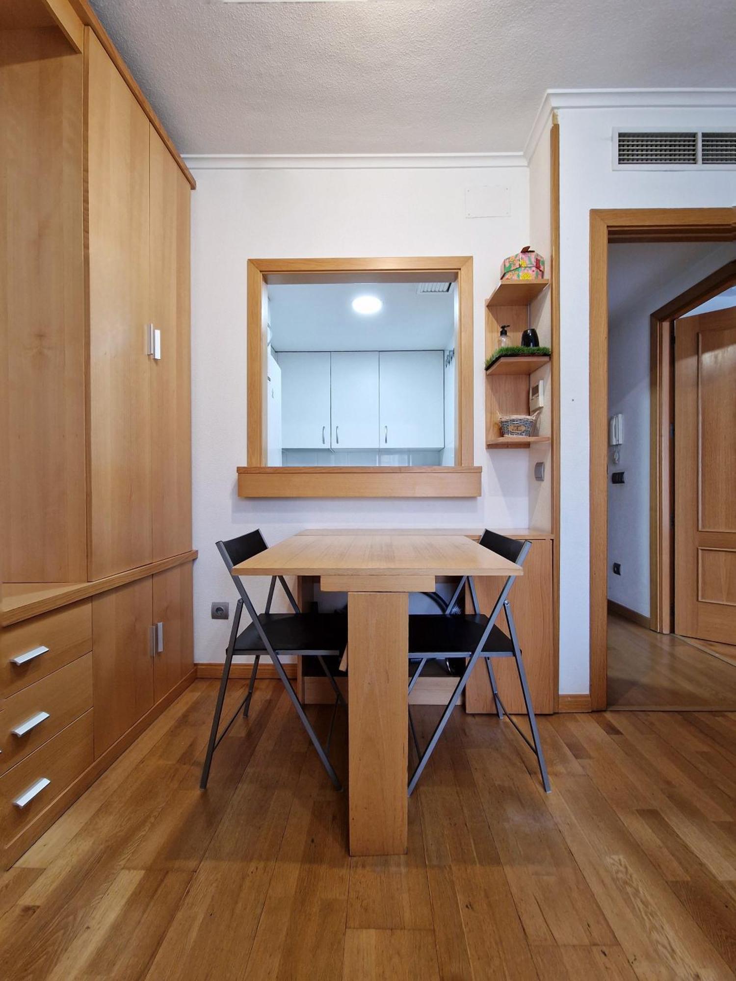 Apartamento Samaniego, Piscina Y Garaje Junto Civitas Metropolitano Y Aeropuerto Madrid