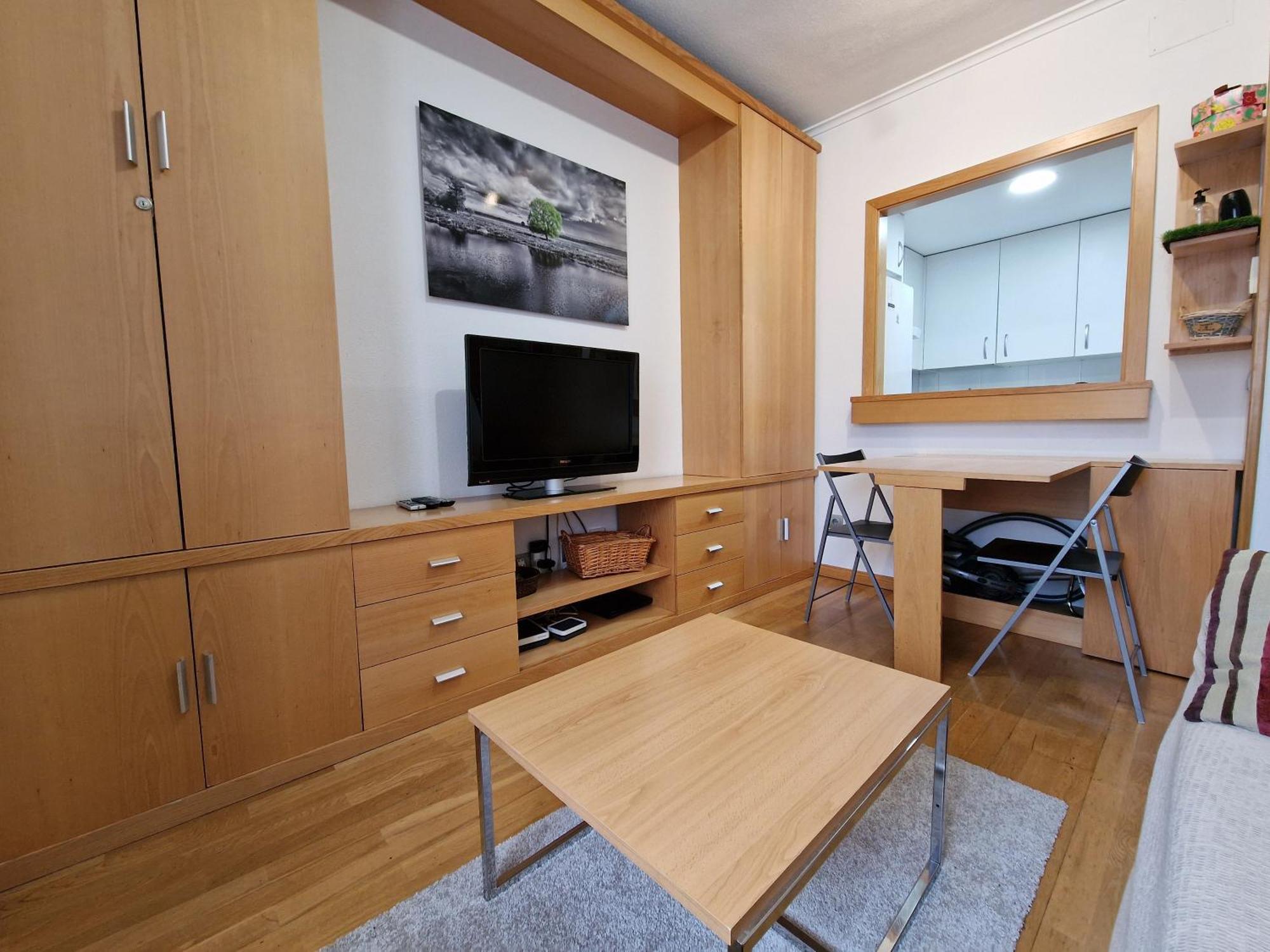 Apartamento Samaniego, Piscina Y Garaje Junto Civitas Metropolitano Y Aeropuerto