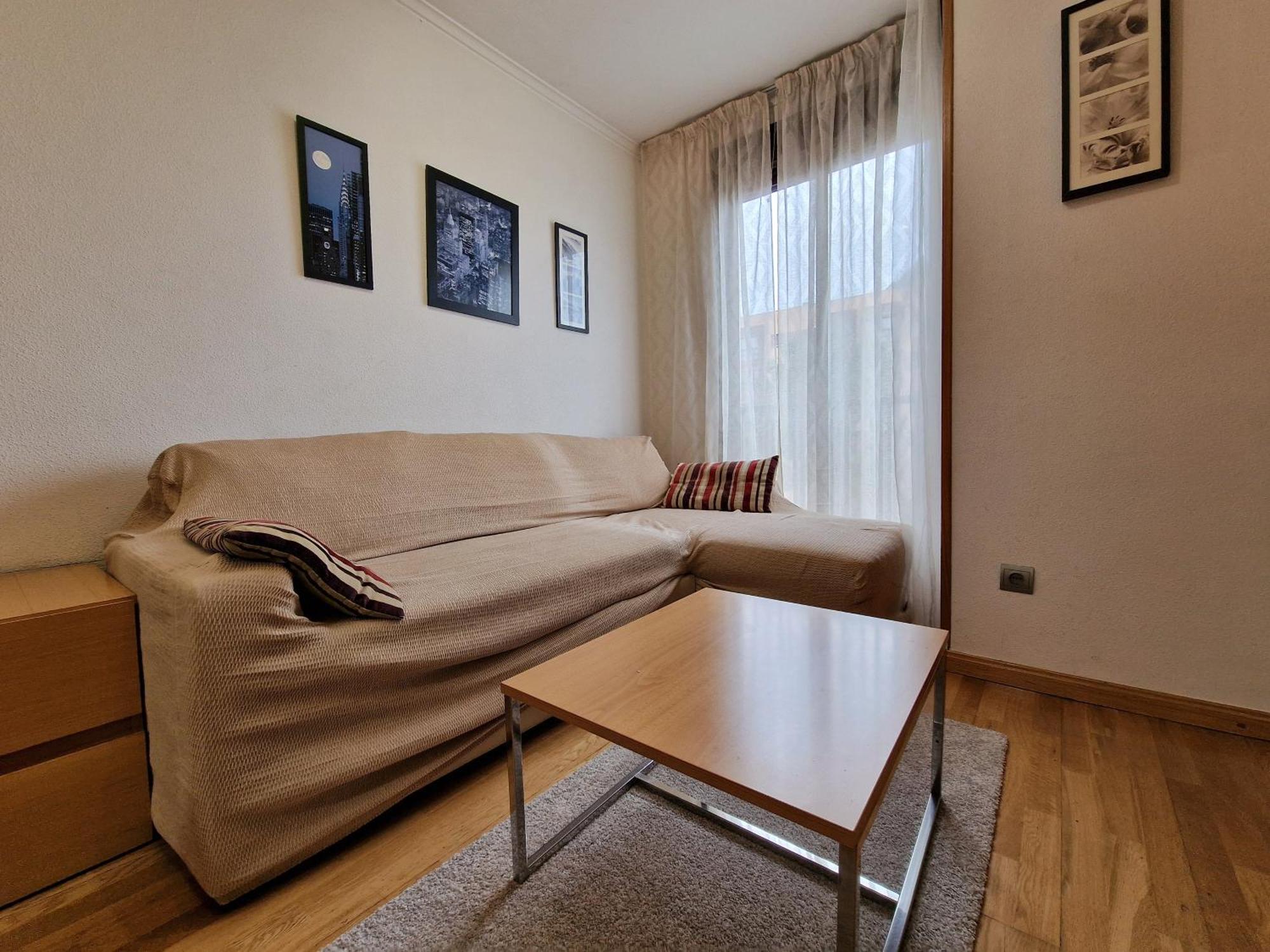 Apartamento Samaniego, Piscina Y Garaje Junto Civitas Metropolitano Y Aeropuerto *
