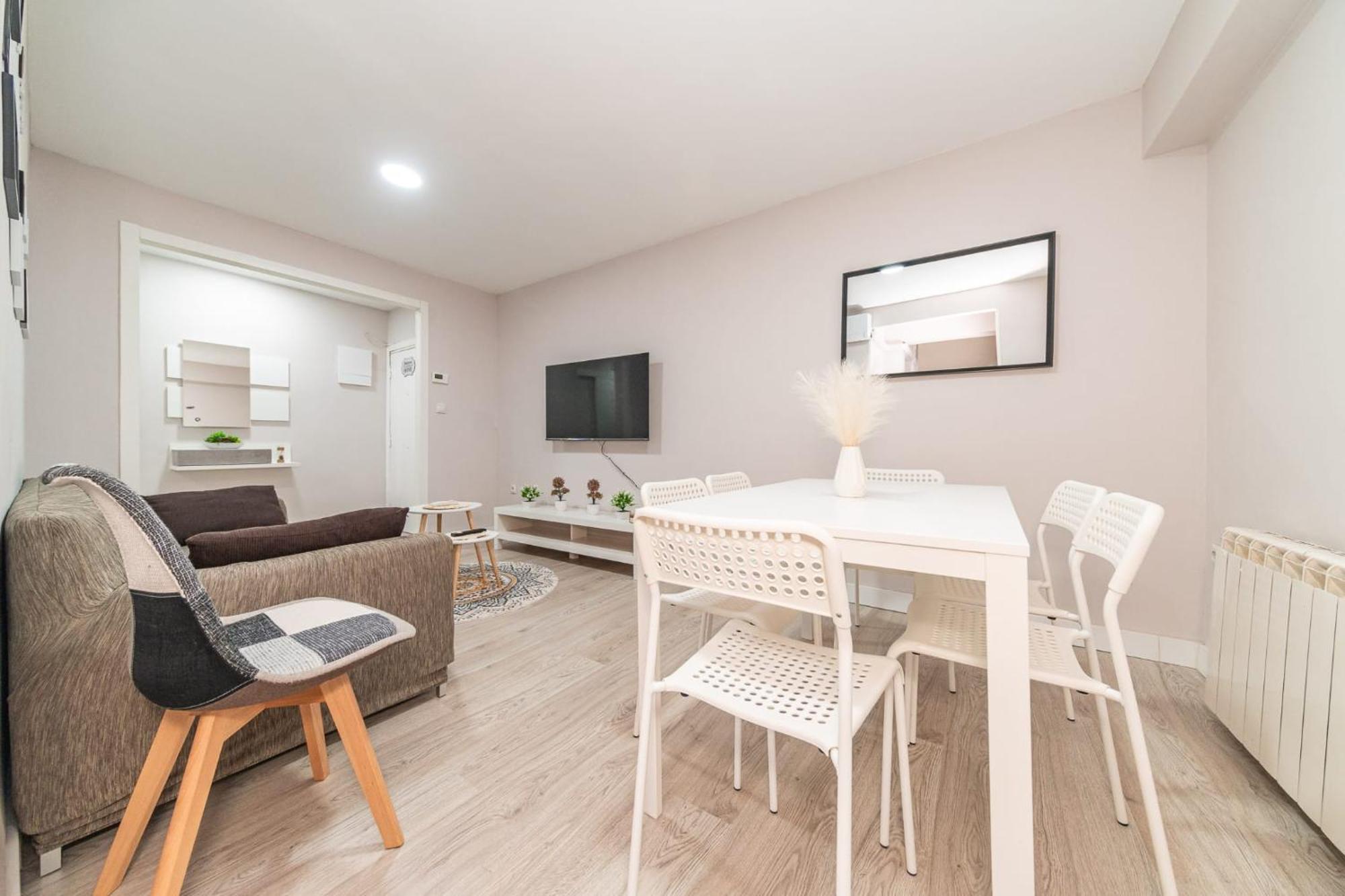 Apartamento Elegant 6 Pax In Plaza Eliptica - Sm17