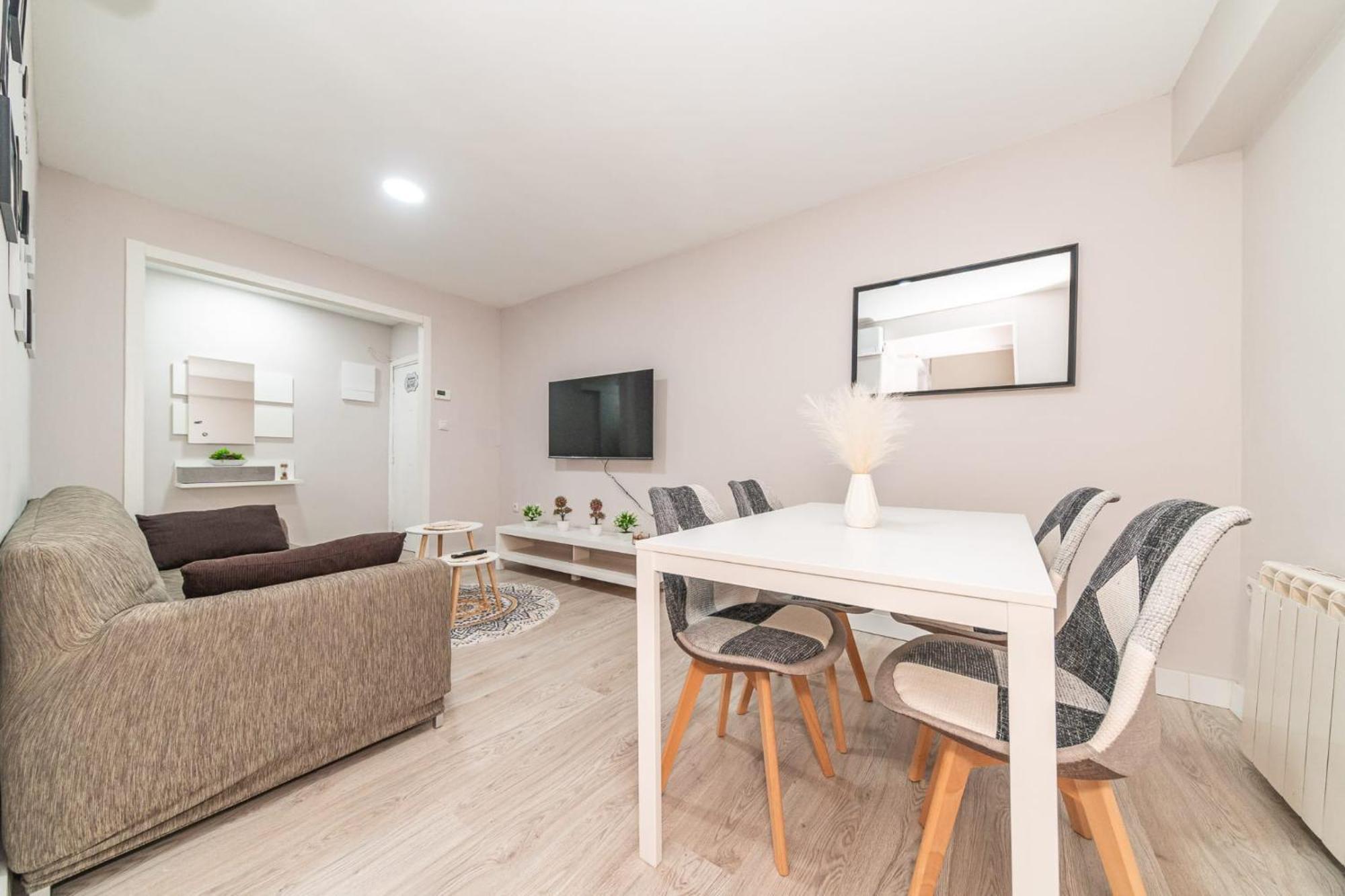 Elegant 6 Pax In Plaza Eliptica - Sm17 Apartamento