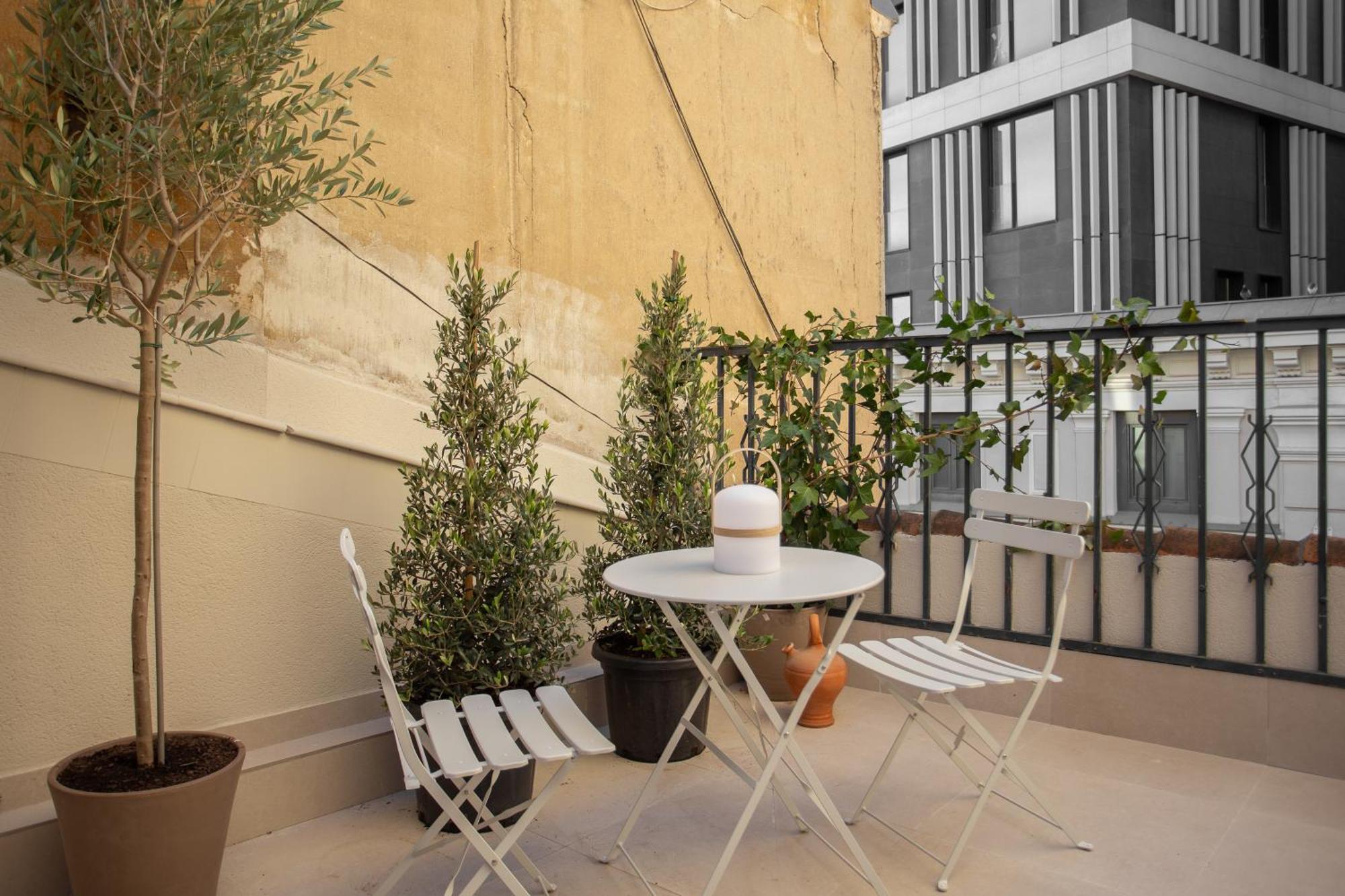 Behap Plaza Del Carmen Madrid