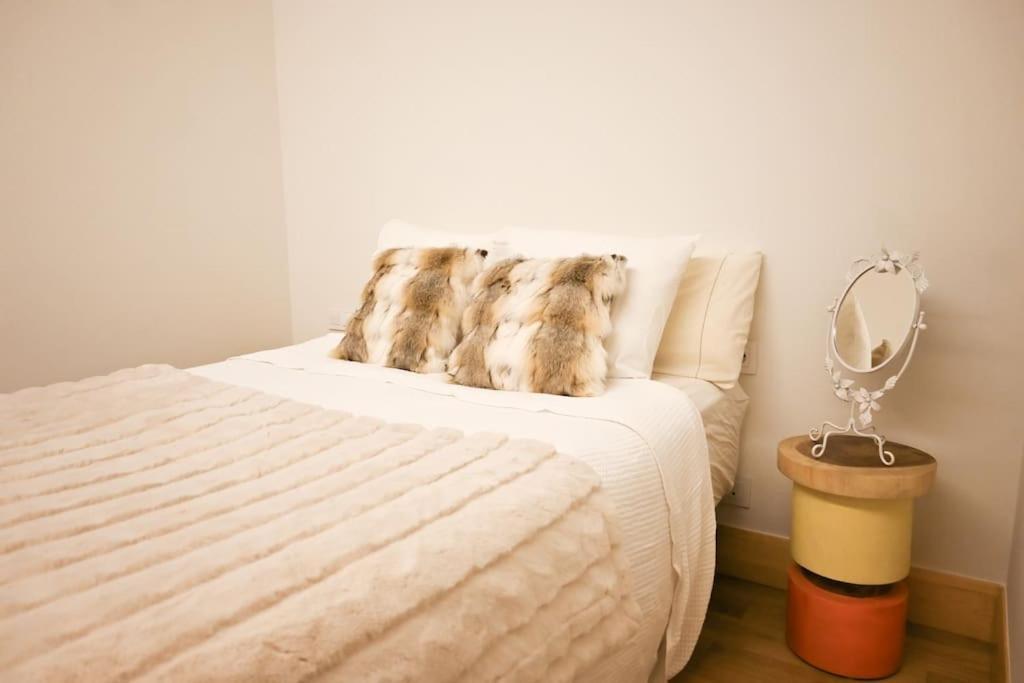 Apartamento Encantador Temporal De 1 En Zur31 Madrid