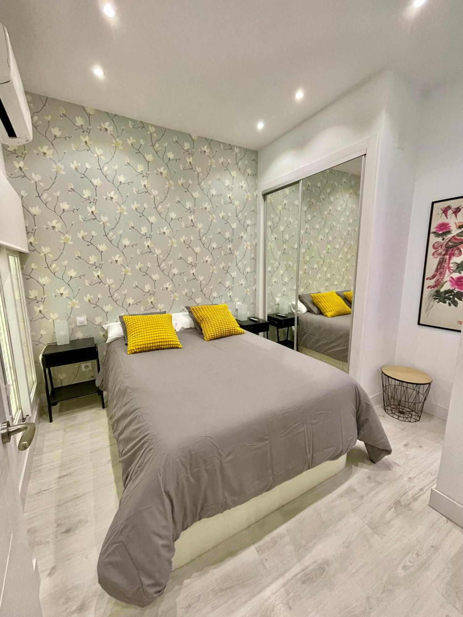 Adorable Apartamento En Chamberi Apartment Madrid