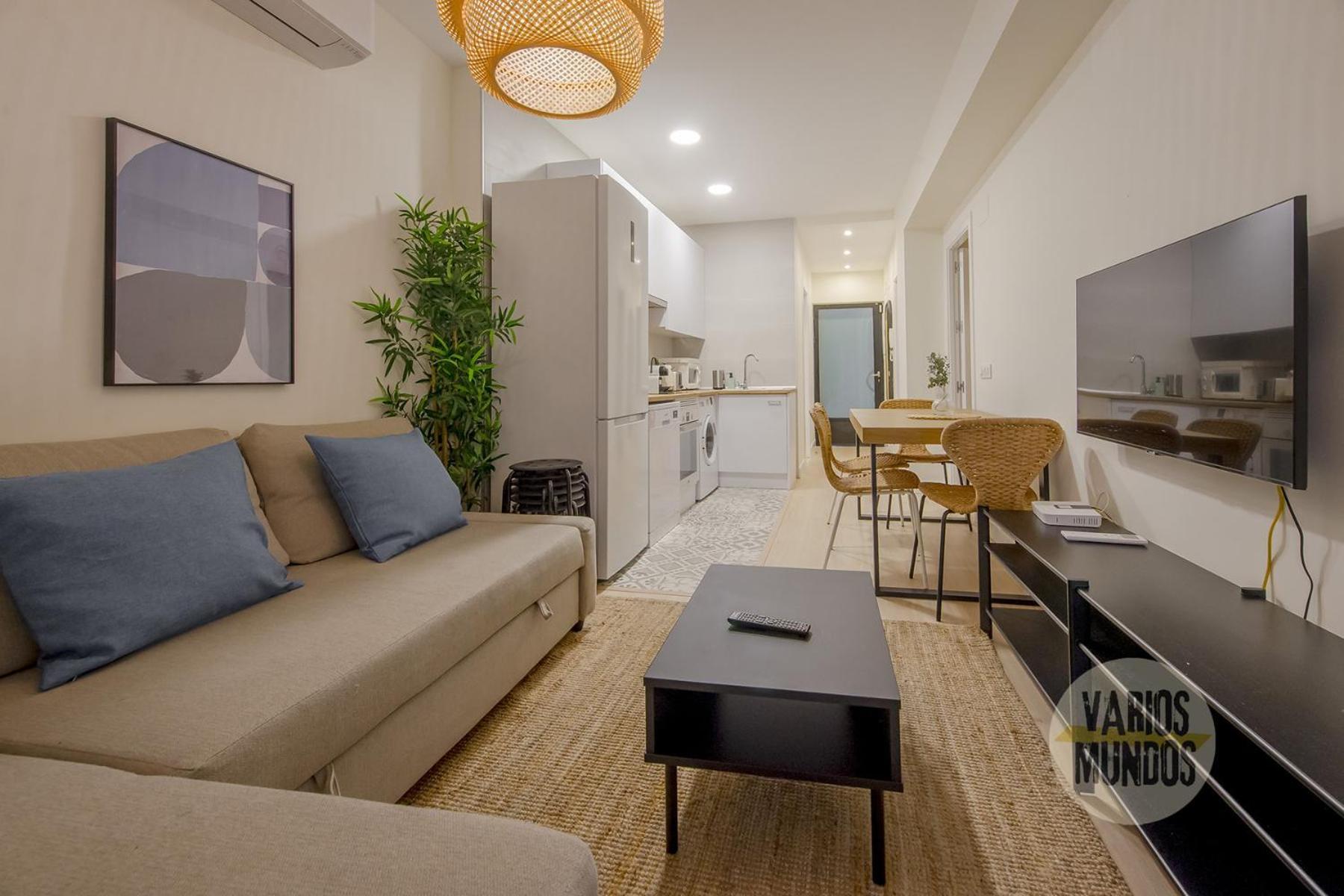 Downtown&new 9pax En La Plaza De Chueca Apartamento *