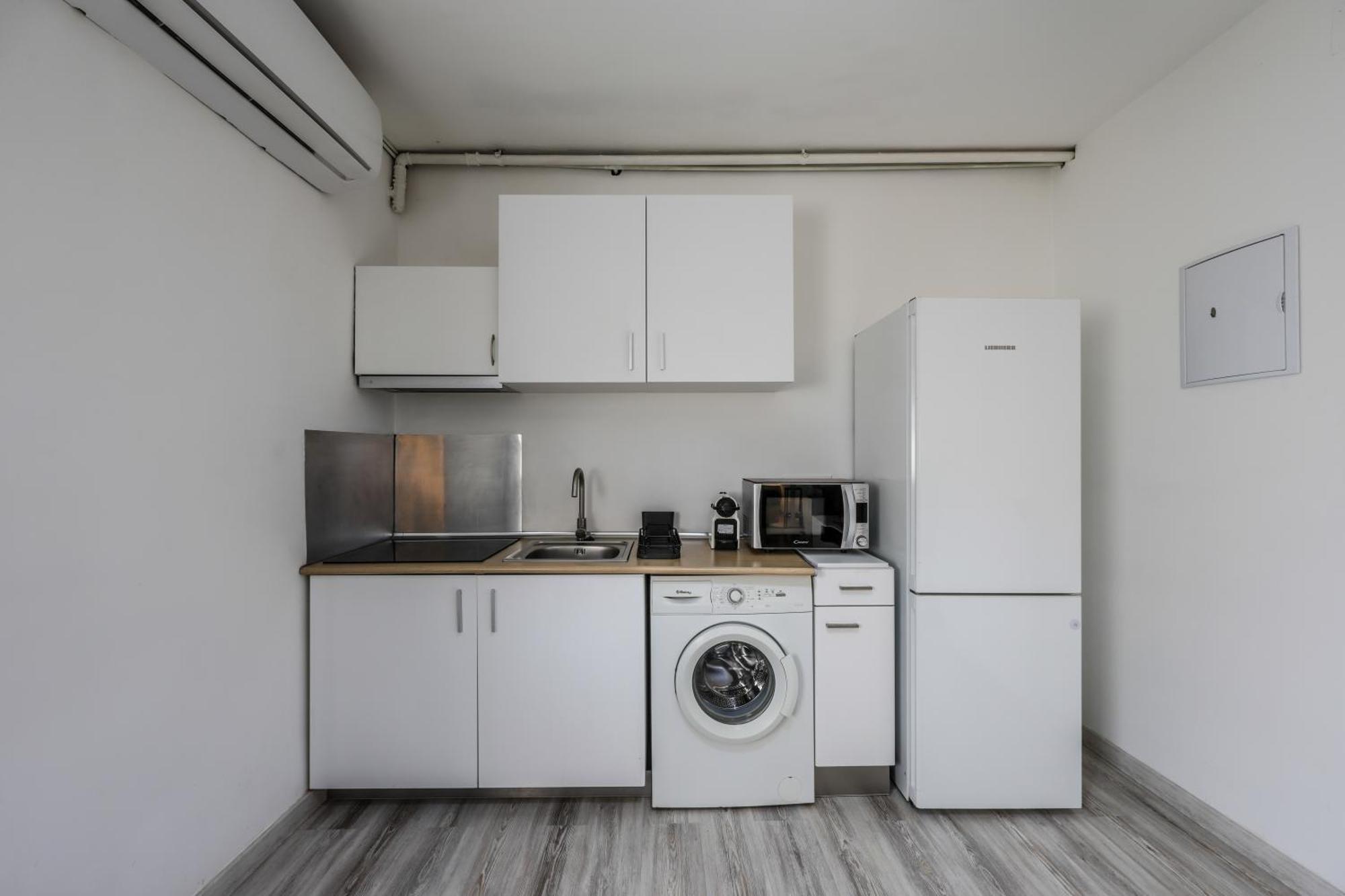 Algaba 28 Estudio San Isidro-oporto-vistalege