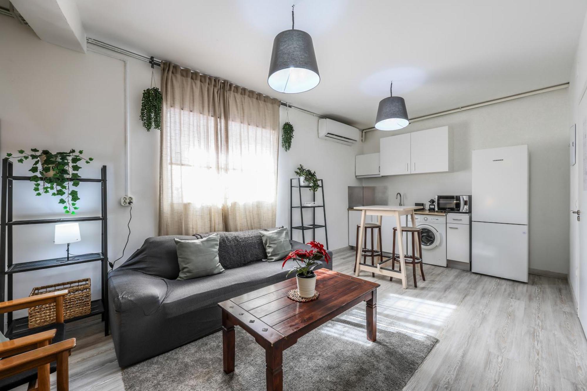 Apartamento Algaba 28 Estudio San Isidro-oporto-vistalege Madrid
