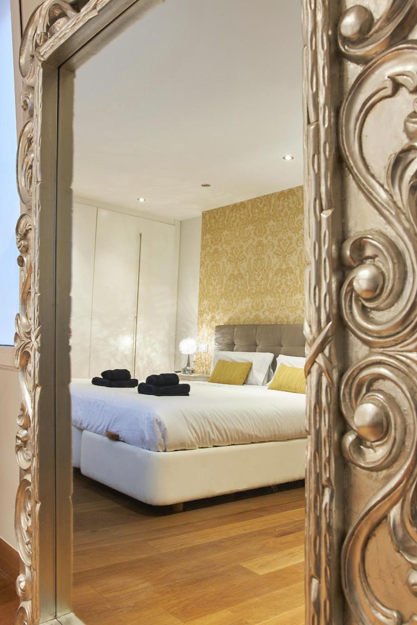Goya Luxury, By Presidence Apartment Madrid