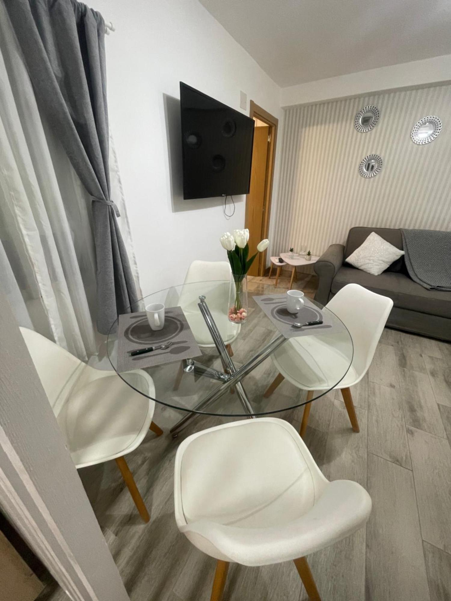 Vistalegre! Coqueto Junto Al Metro Apartment *