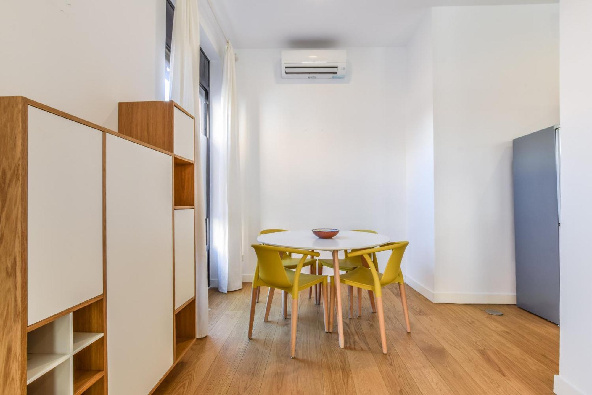 Apartamento Loft Exclusivo Reformado De Diseno Alquiler Temporal