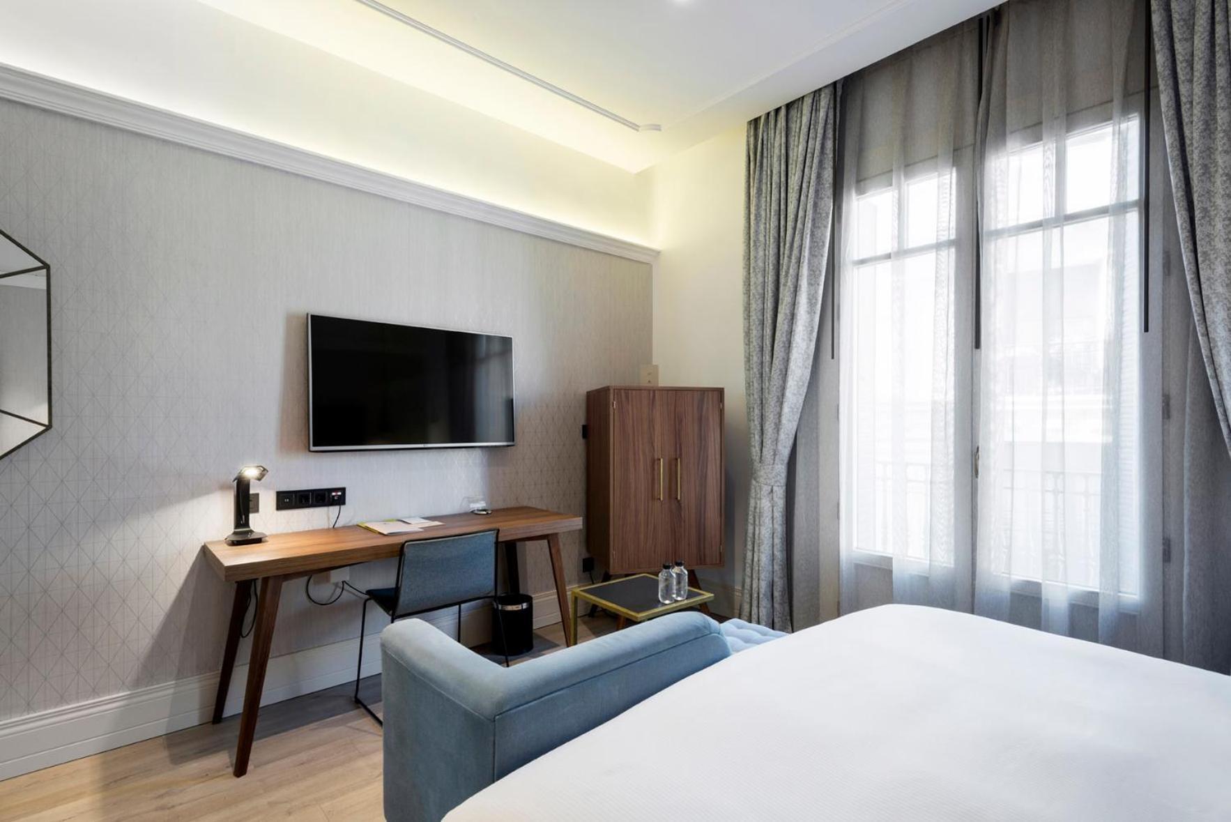 Doubletree By Hilton Madrid-prado Hotel 4*