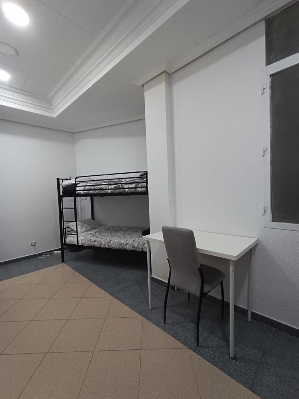 Parsa Residencial House Guest house
