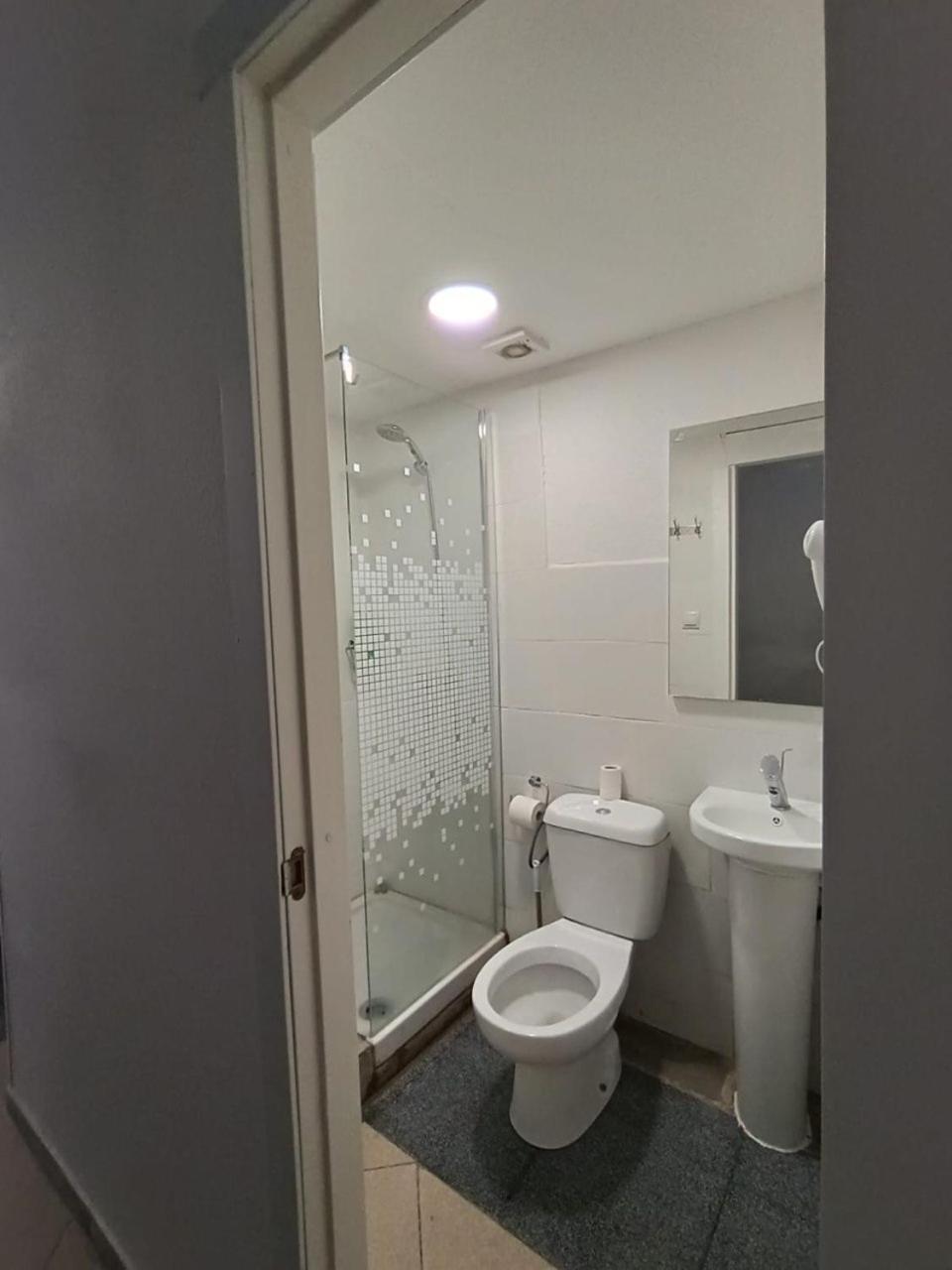 Guest house Parsa Residencial House