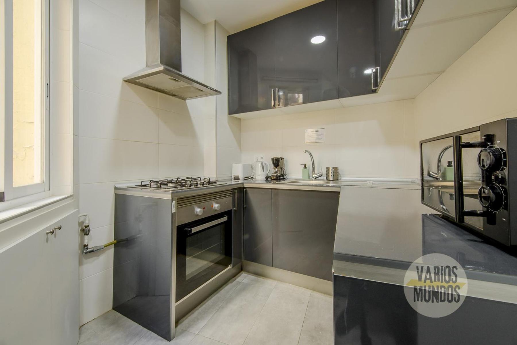 Encantador Piso En La Latina - Centro Apartamento Madrid