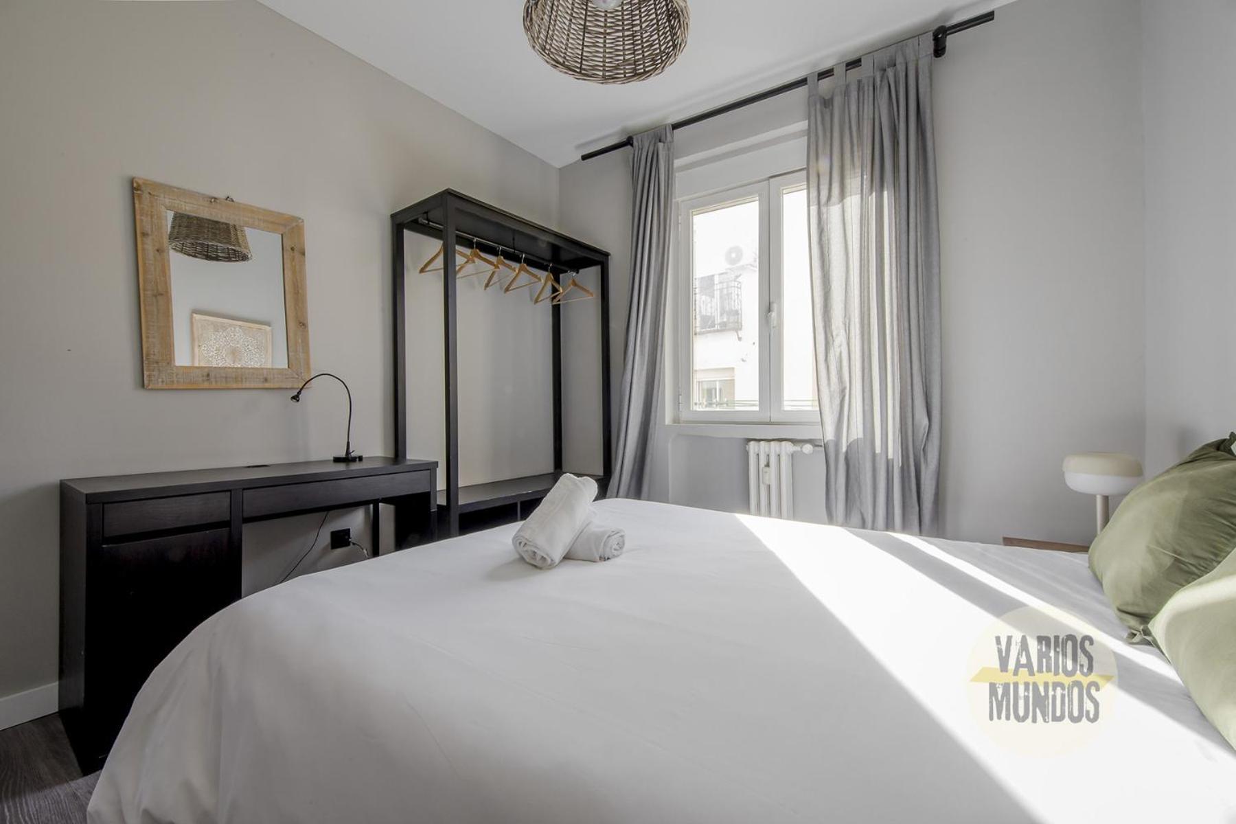 Apartamento Encantador Piso En La Latina - Centro Madrid