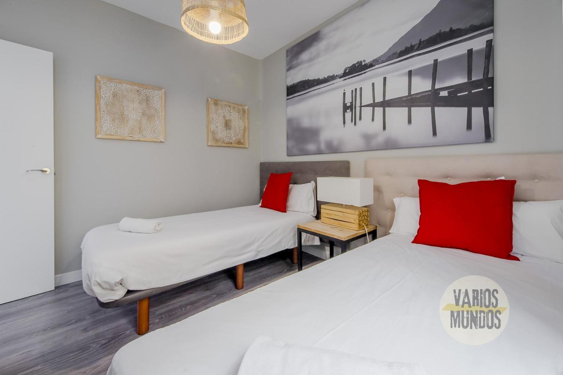 Encantador Piso En La Latina - Centro Apartamento Madrid
